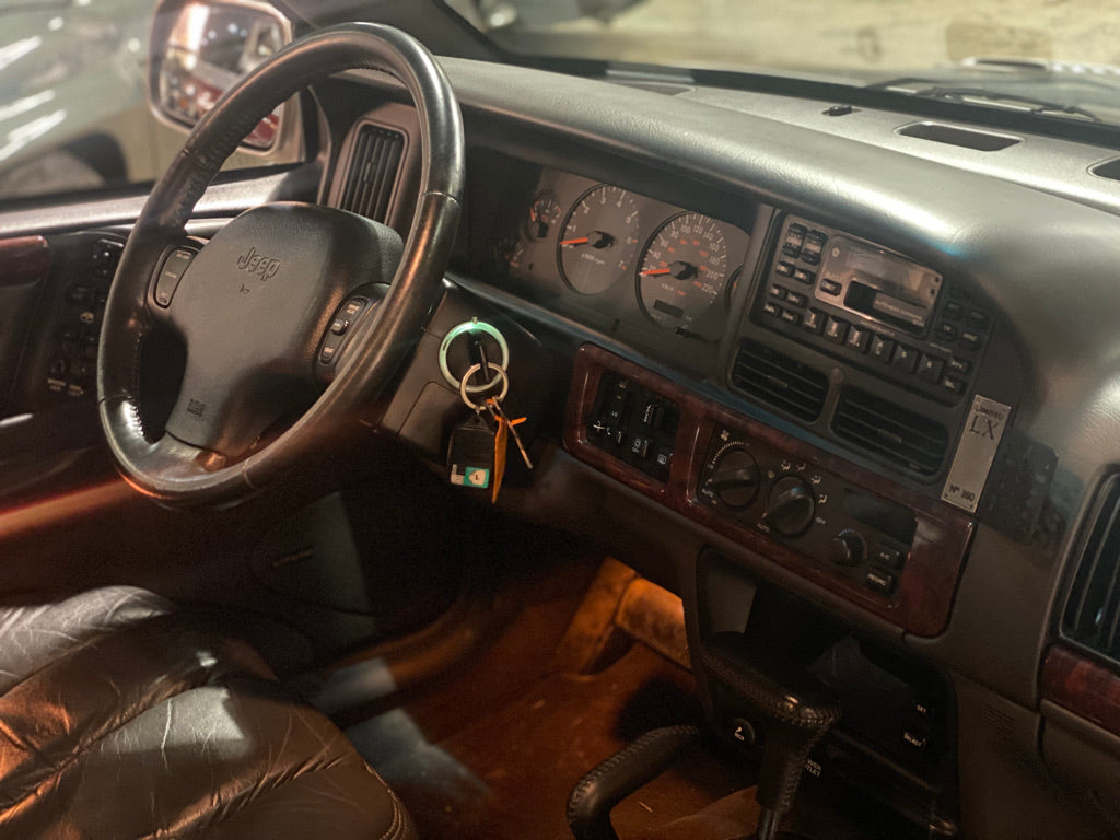 Jeep Grand Cherokee 5.9 Limited LX