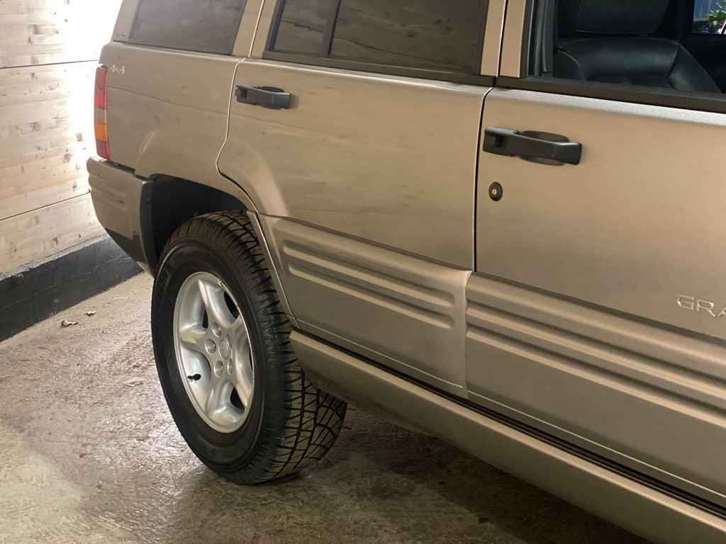 Jeep Grand Cherokee 5.9 Limited LX