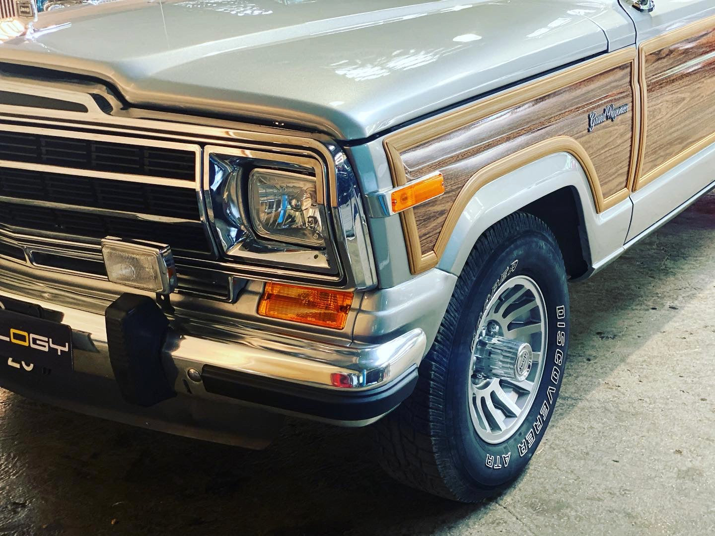 JEEP GRAND WAGONEER “FINAL EDITION”
