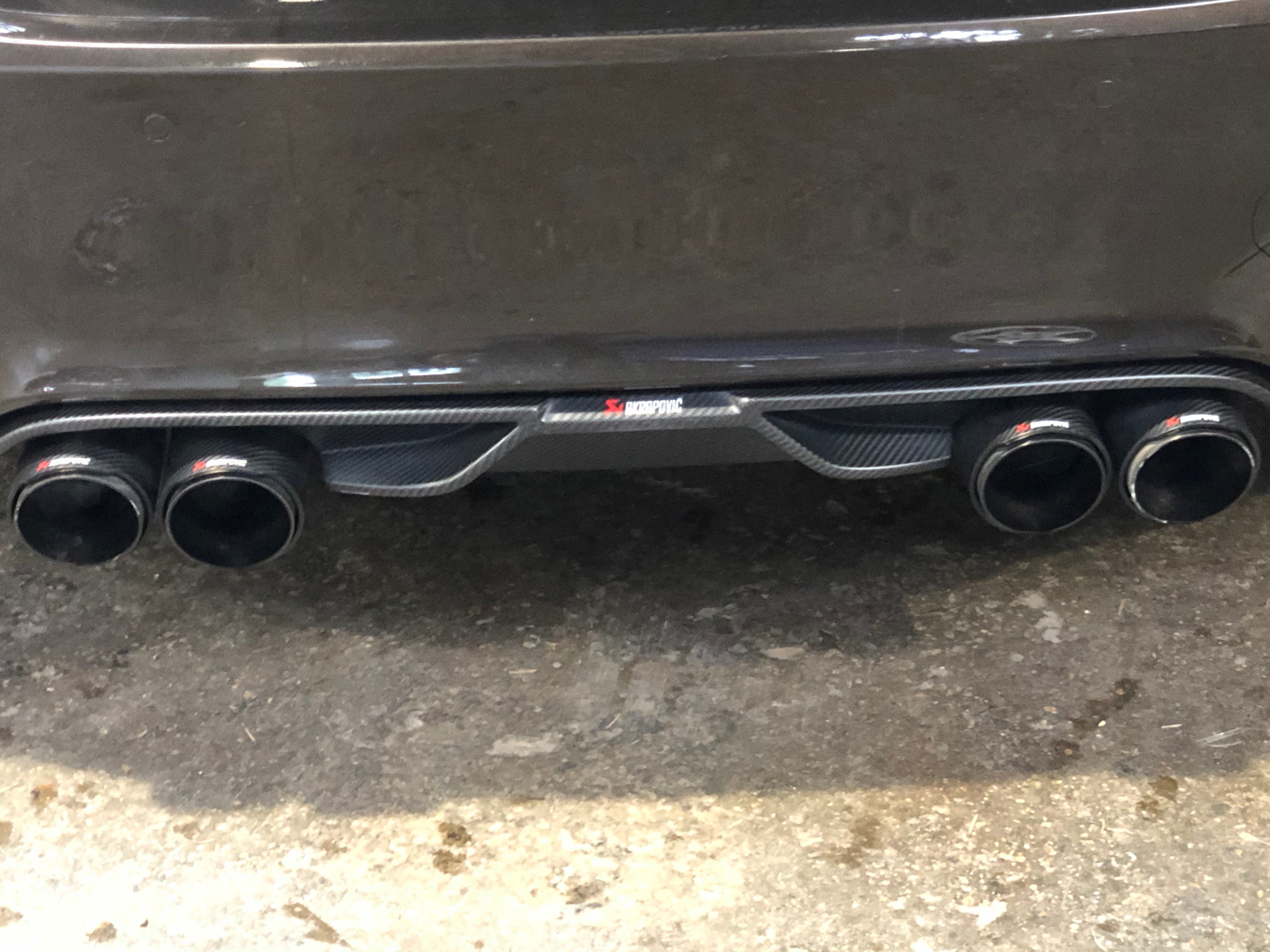 BMW M4 Coupe DKG7