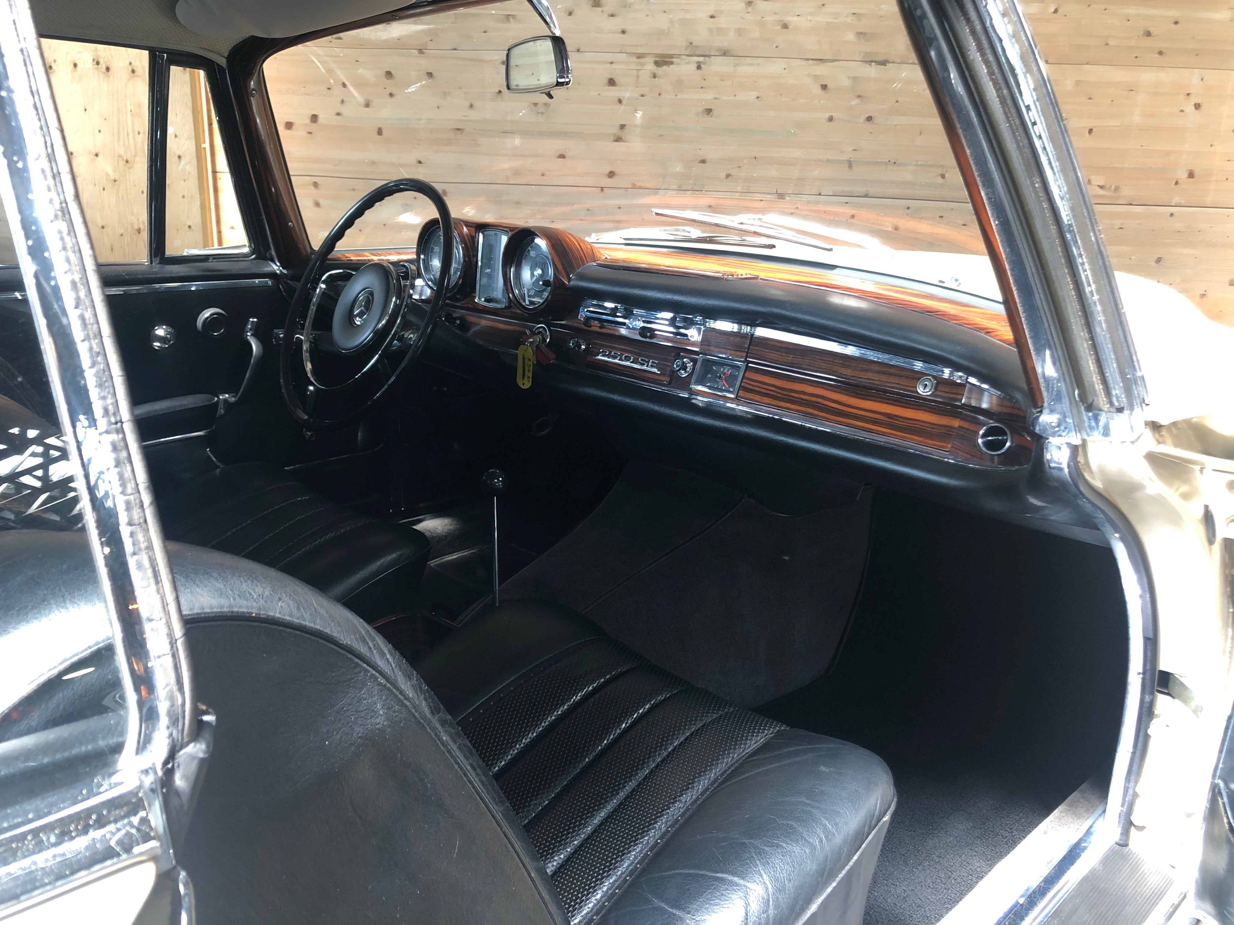 Mercedes 250 SE Coupé