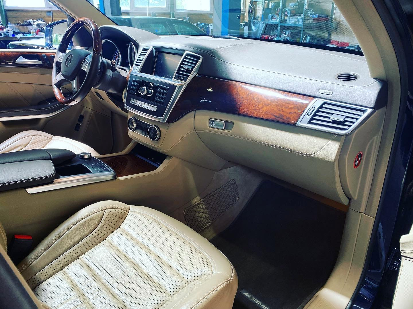 Mercedes GL63 AMG