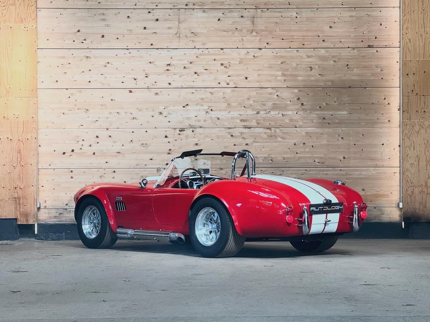 AC Cobra 427 Replica - Unique Motorcars