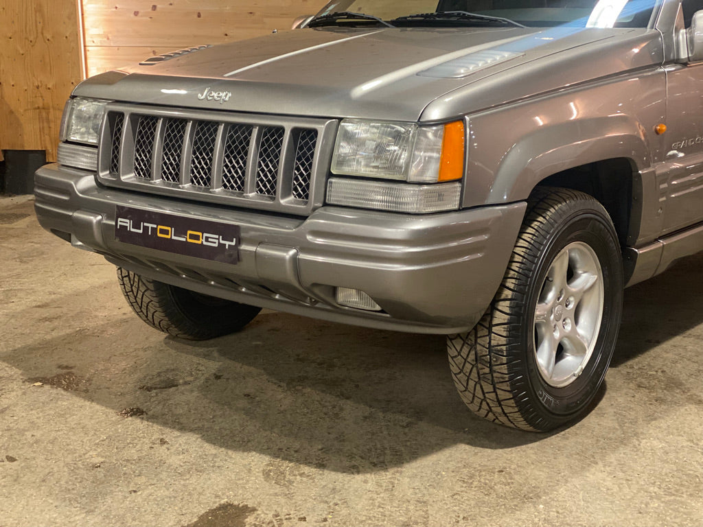 Jeep Grand Cherokee 5.9 Limited LX