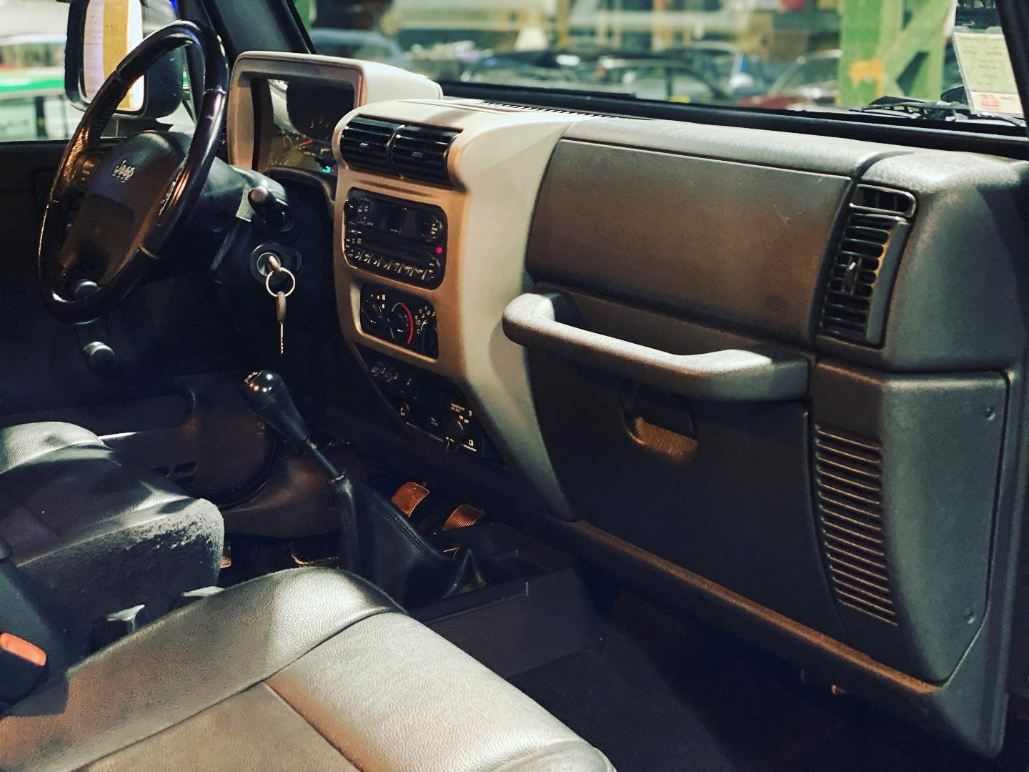 Jeep Wrangler TJ 4.0 Sahara BVM6