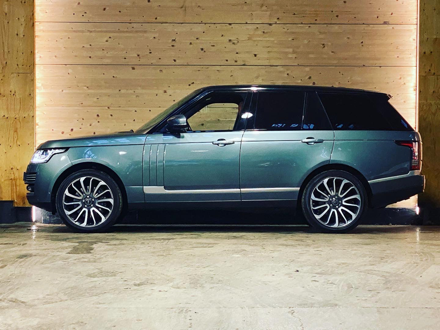 Land Rover Range Rover 4.4 SdV8 Autobiography