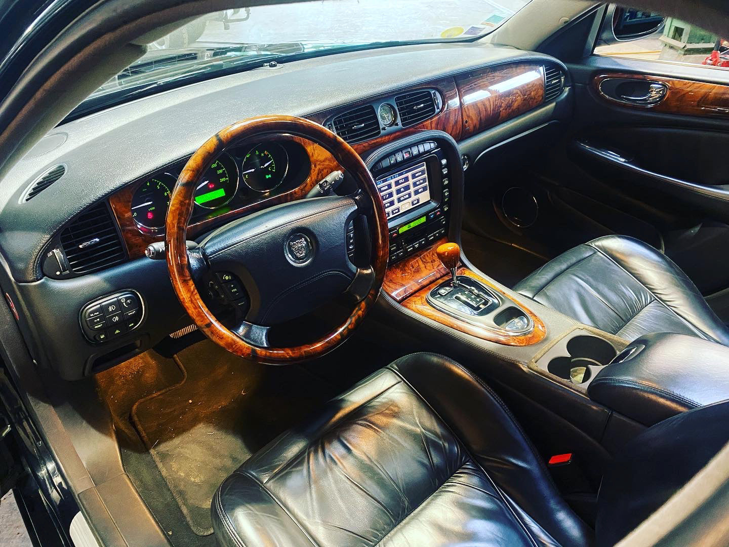Jaguar XJ Super V8 LWB