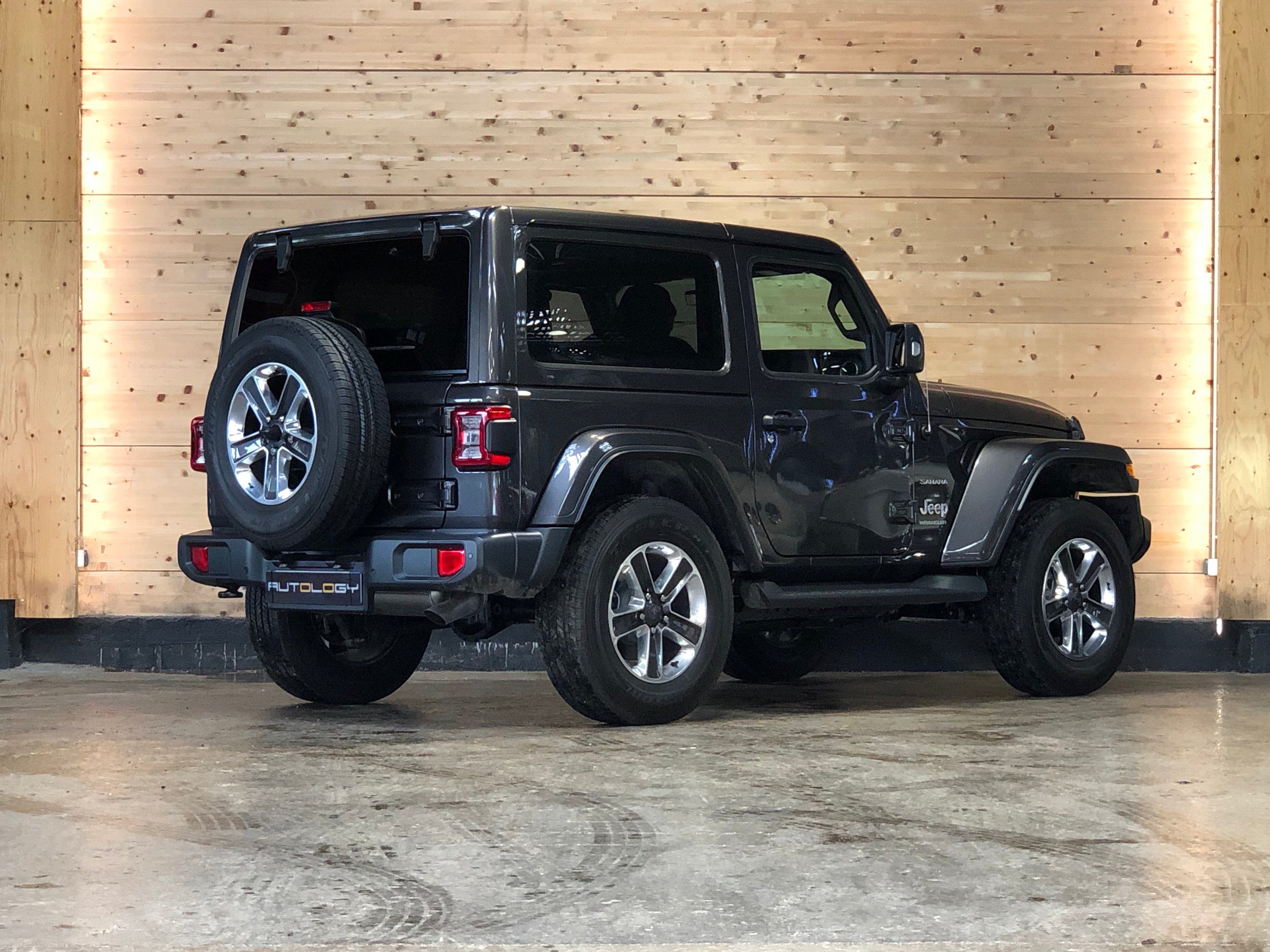 Jeep Wrangler 2.0T Sahara