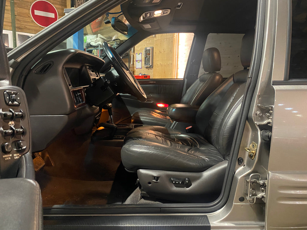 Jeep Grand Cherokee 5.9 Limited LX