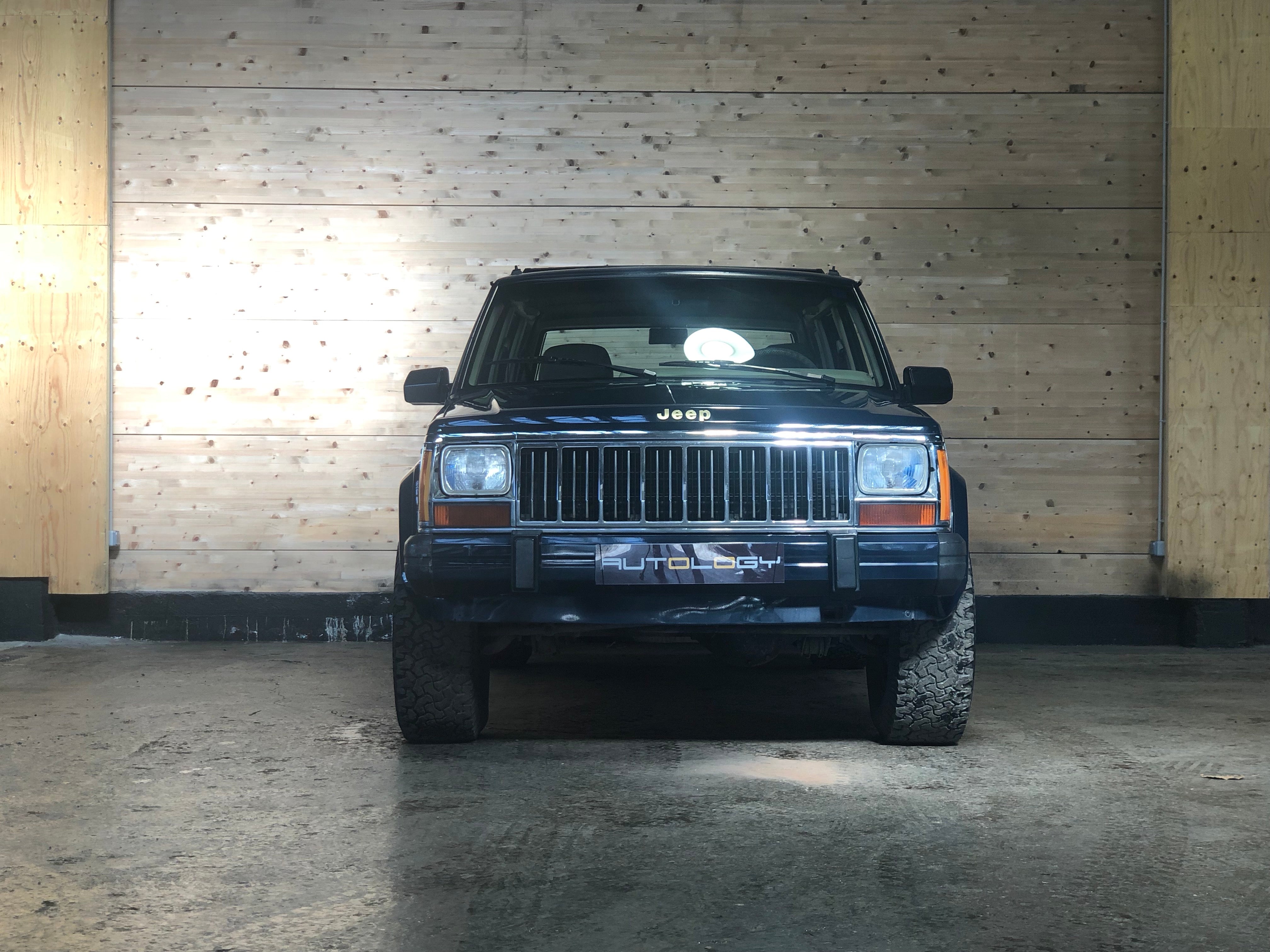 Jeep Cherokee 4.0 Limited BVA