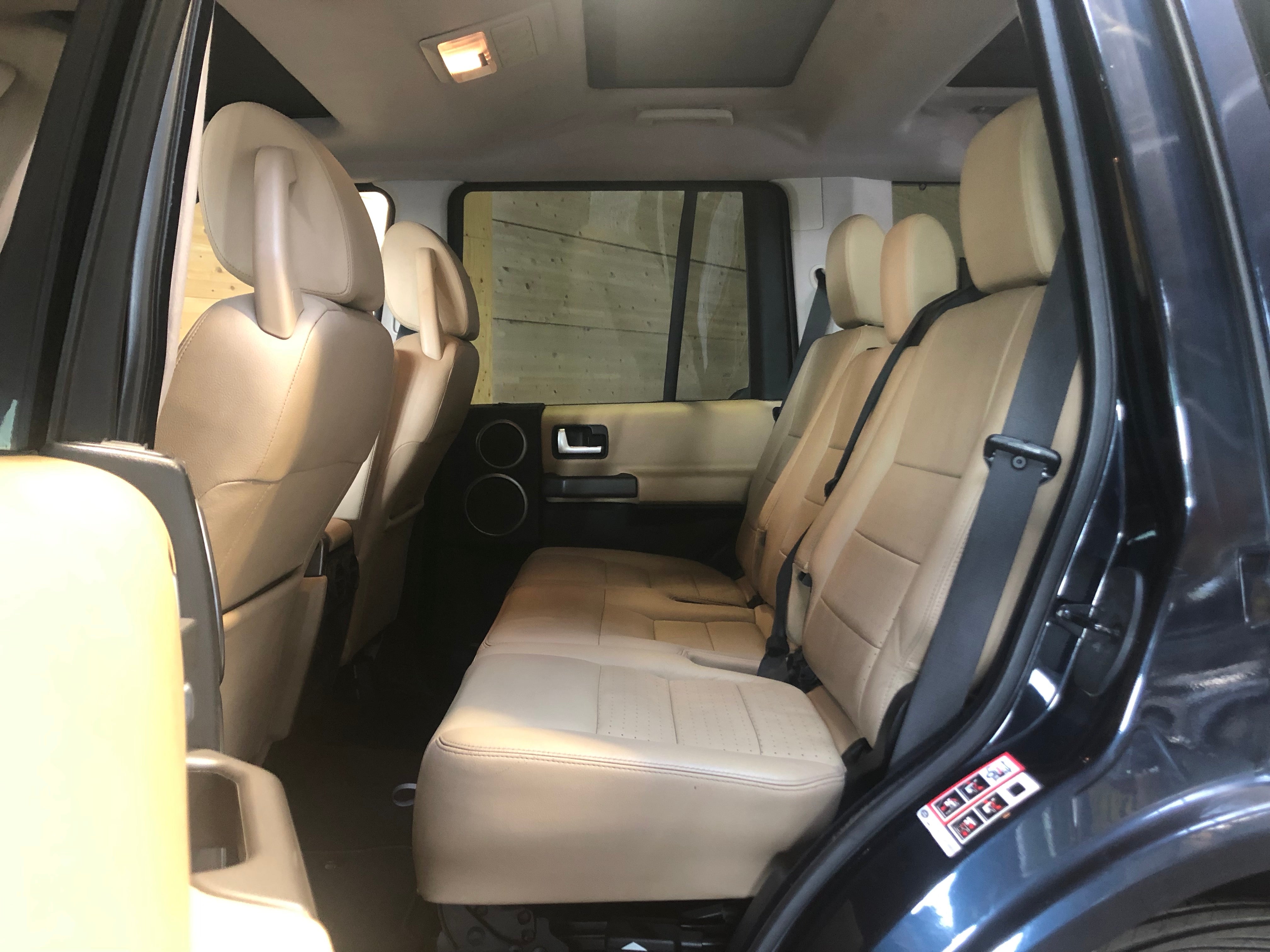 Land Rover Discovery V8 4.4 HSE 7 places