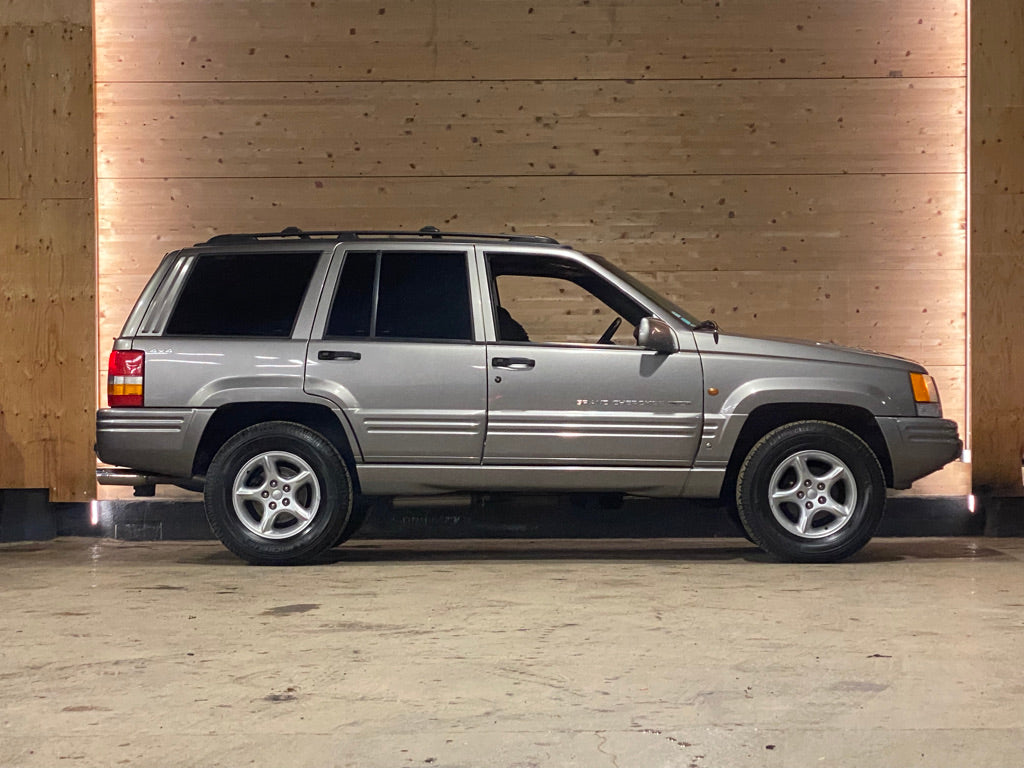 Jeep Grand Cherokee 5.9 Limited LX