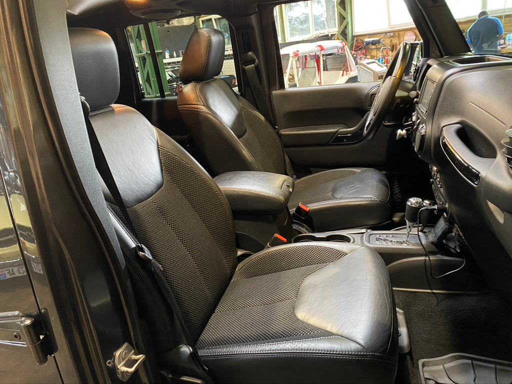 Jeep Wrangler JK Unlimited V6 3.6 BackCountry