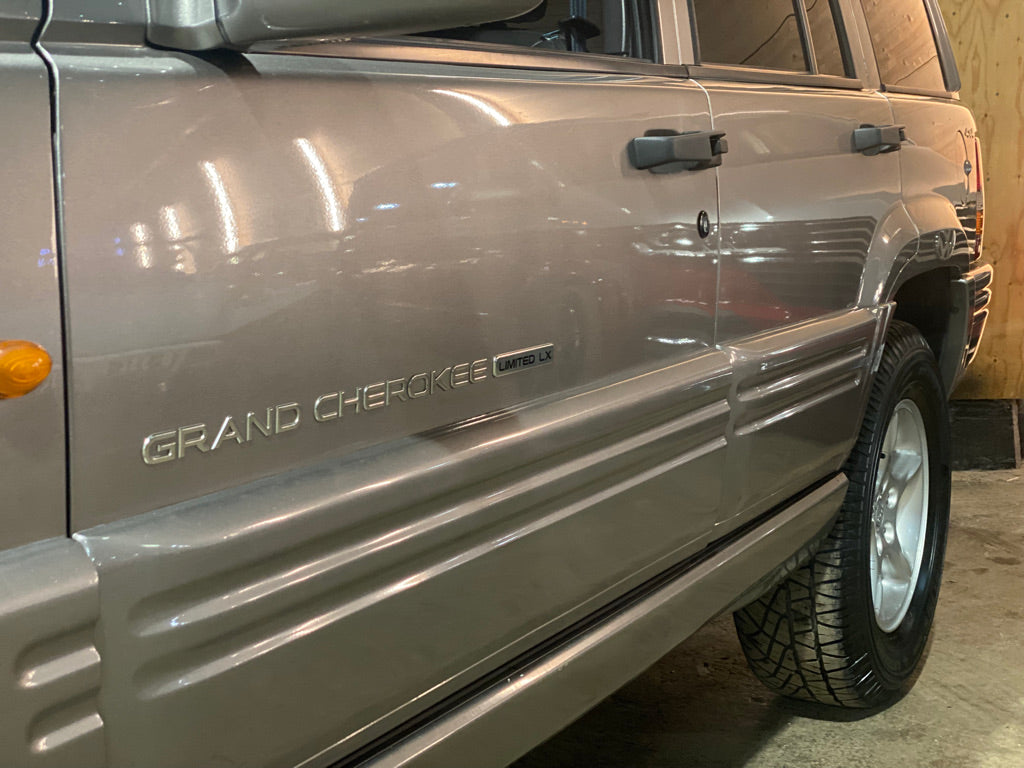 Jeep Grand Cherokee 5.9 Limited LX