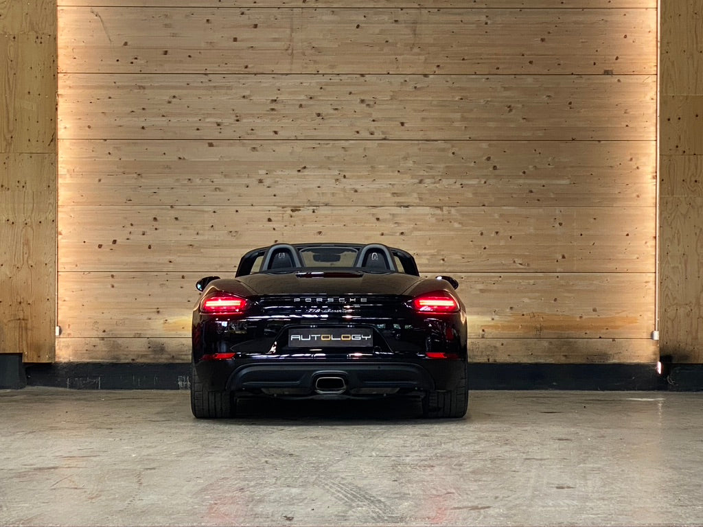 Porsche 718 Boxster
