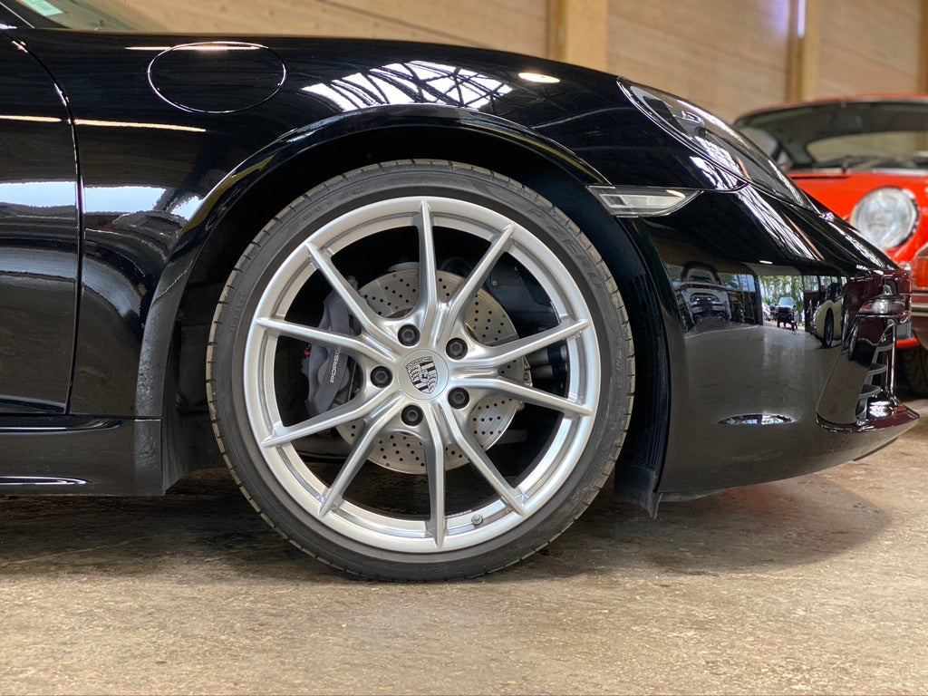 Porsche 718 Boxster