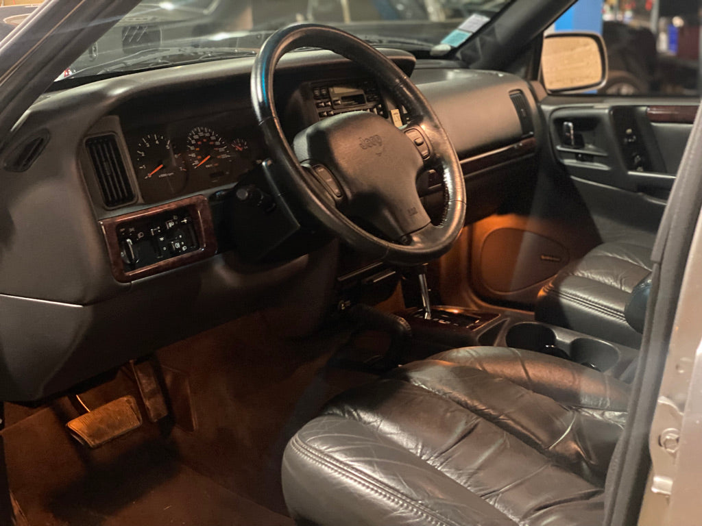 Jeep Grand Cherokee 5.9 Limited LX
