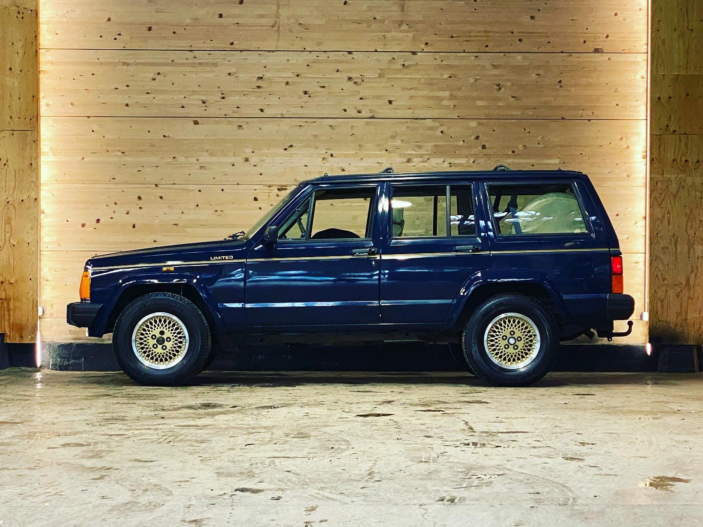 Jeep Cherokee 4.0 Limited BVA