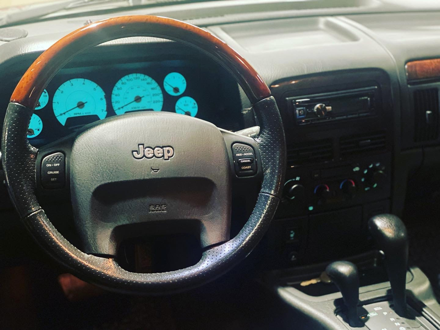 Jeep Grand Cherokee 4.7 Overland
