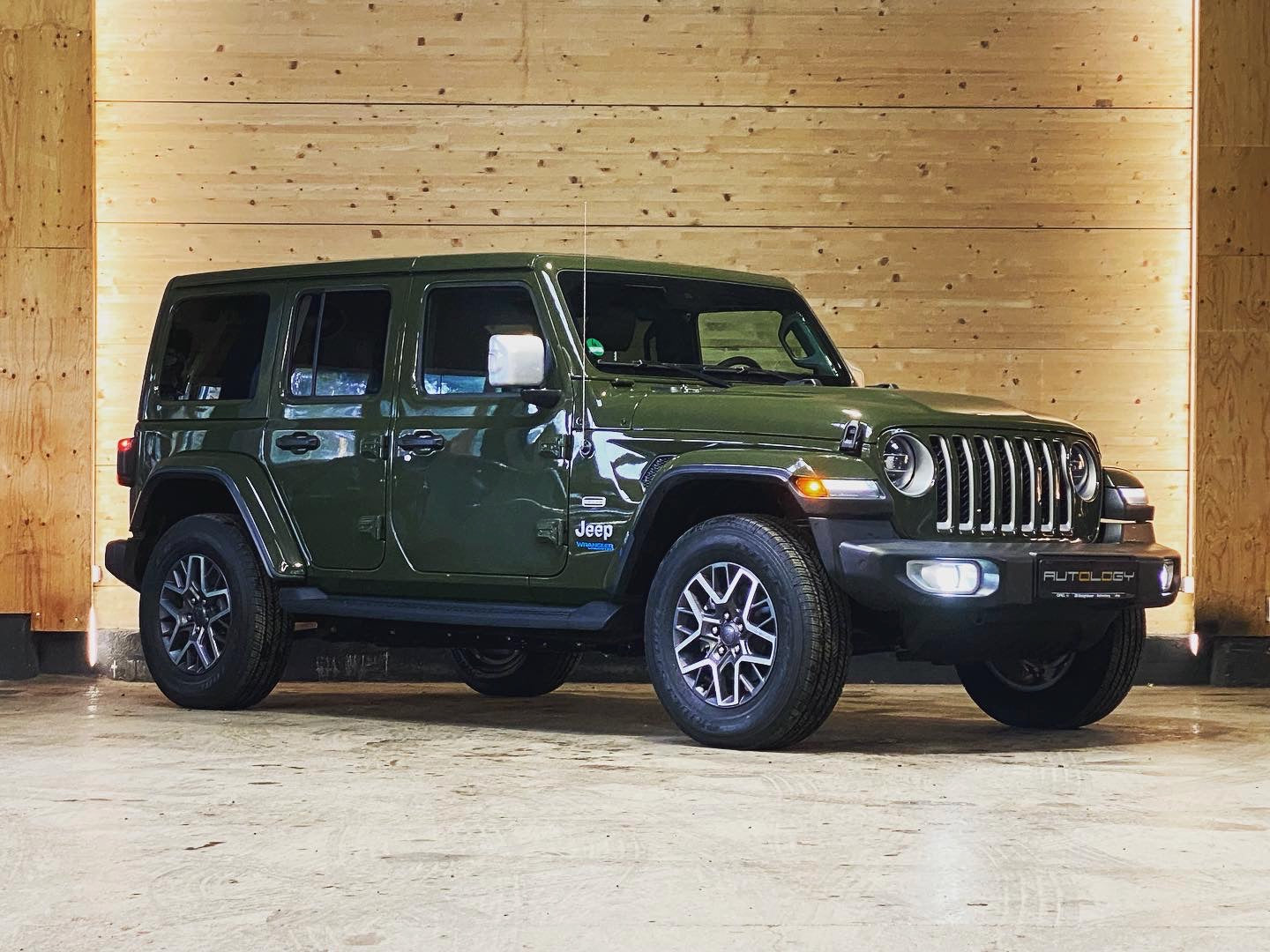 Jeep Wrangler Unlimited 4xe Overland