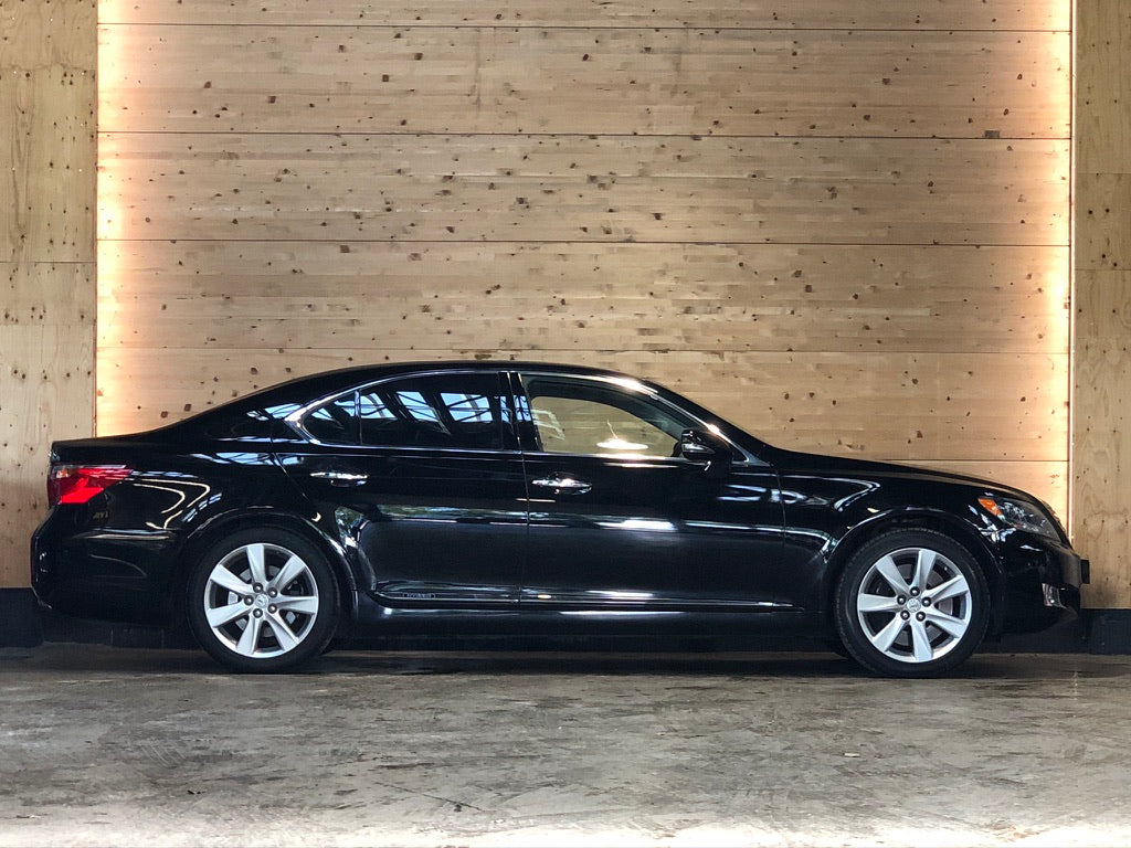 Lexus LS600h Pack President