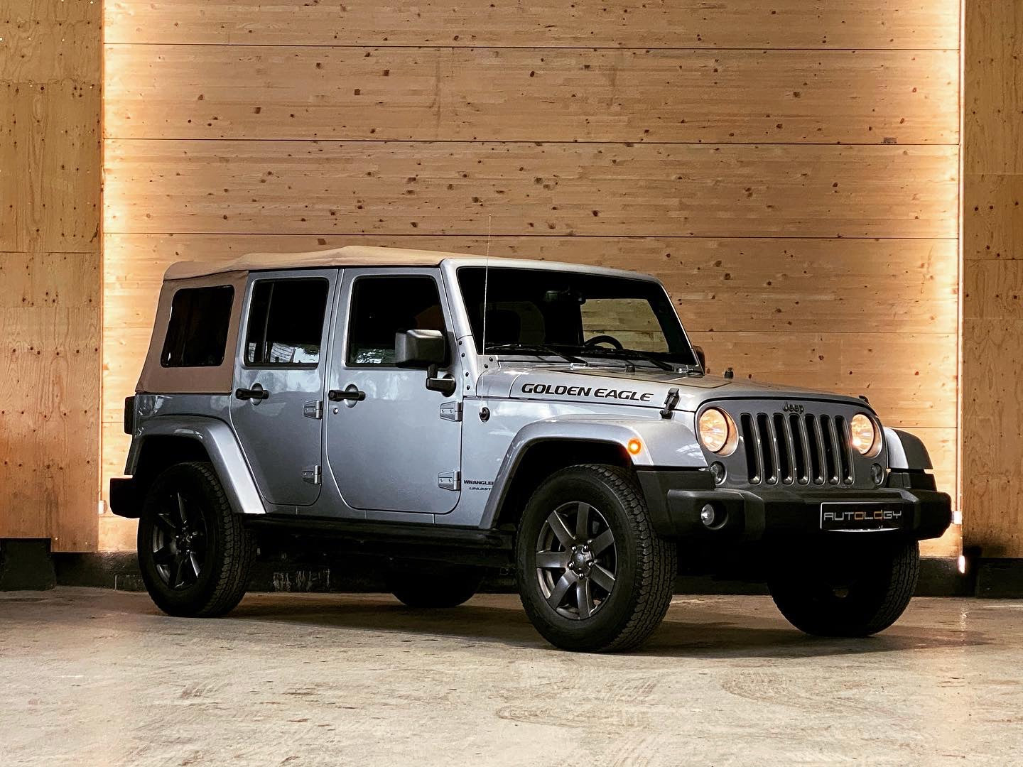 Jeep Wrangler JK Unlimited V6 3.6 Golden Eagle