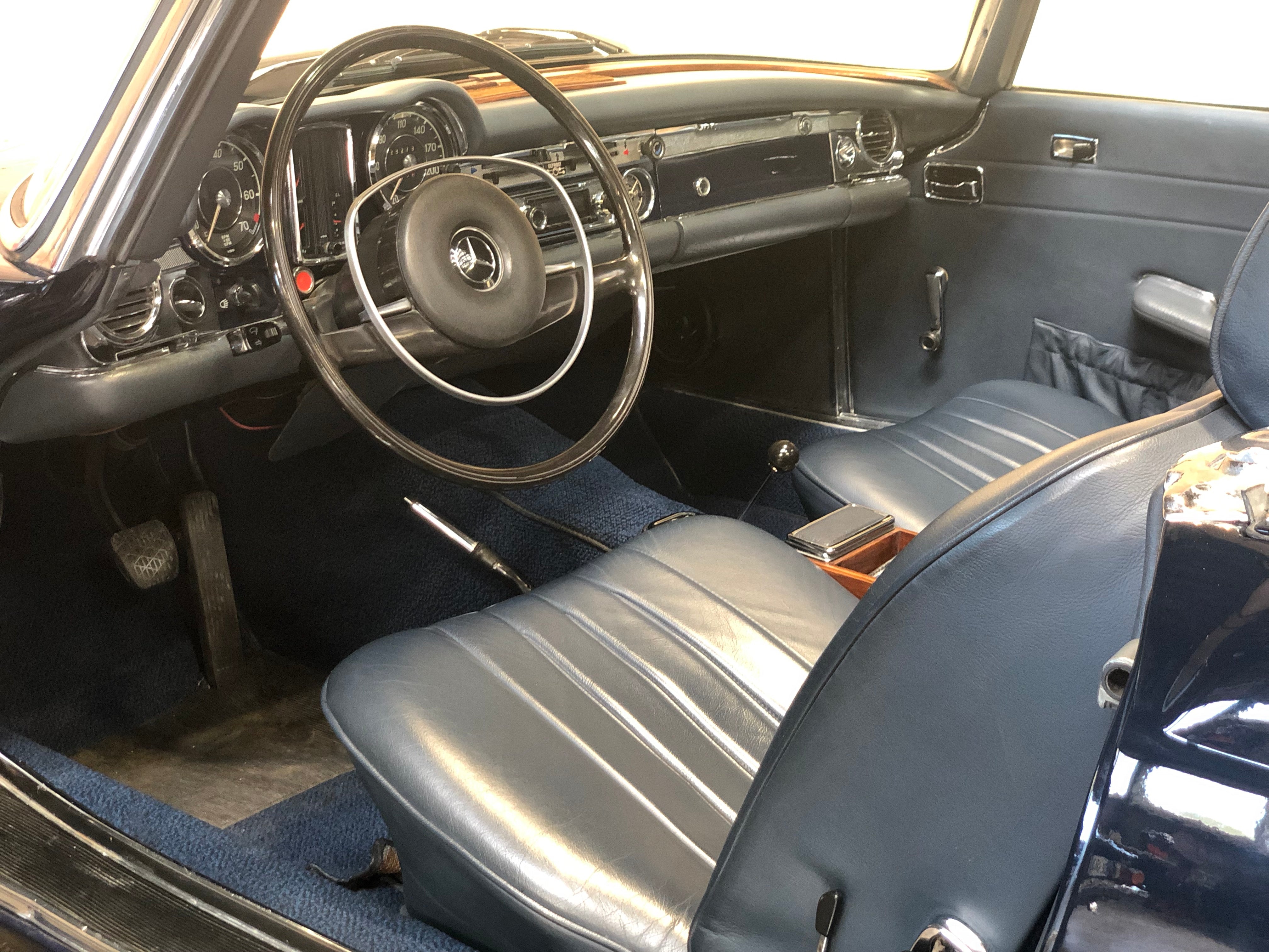 Mercedes 280 SL "Pagode" BVA
