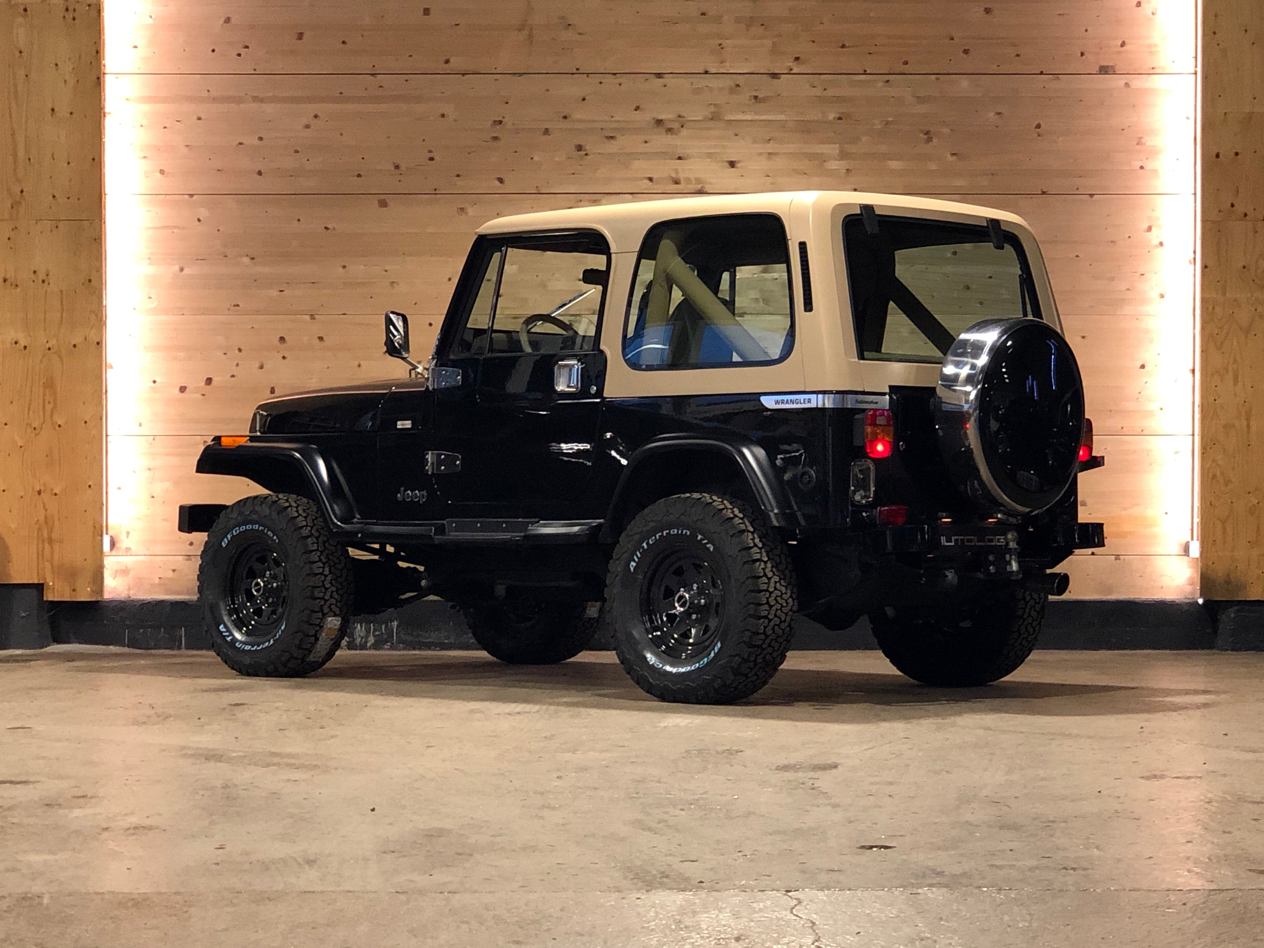 Jeep Wrangler YJ 2.5