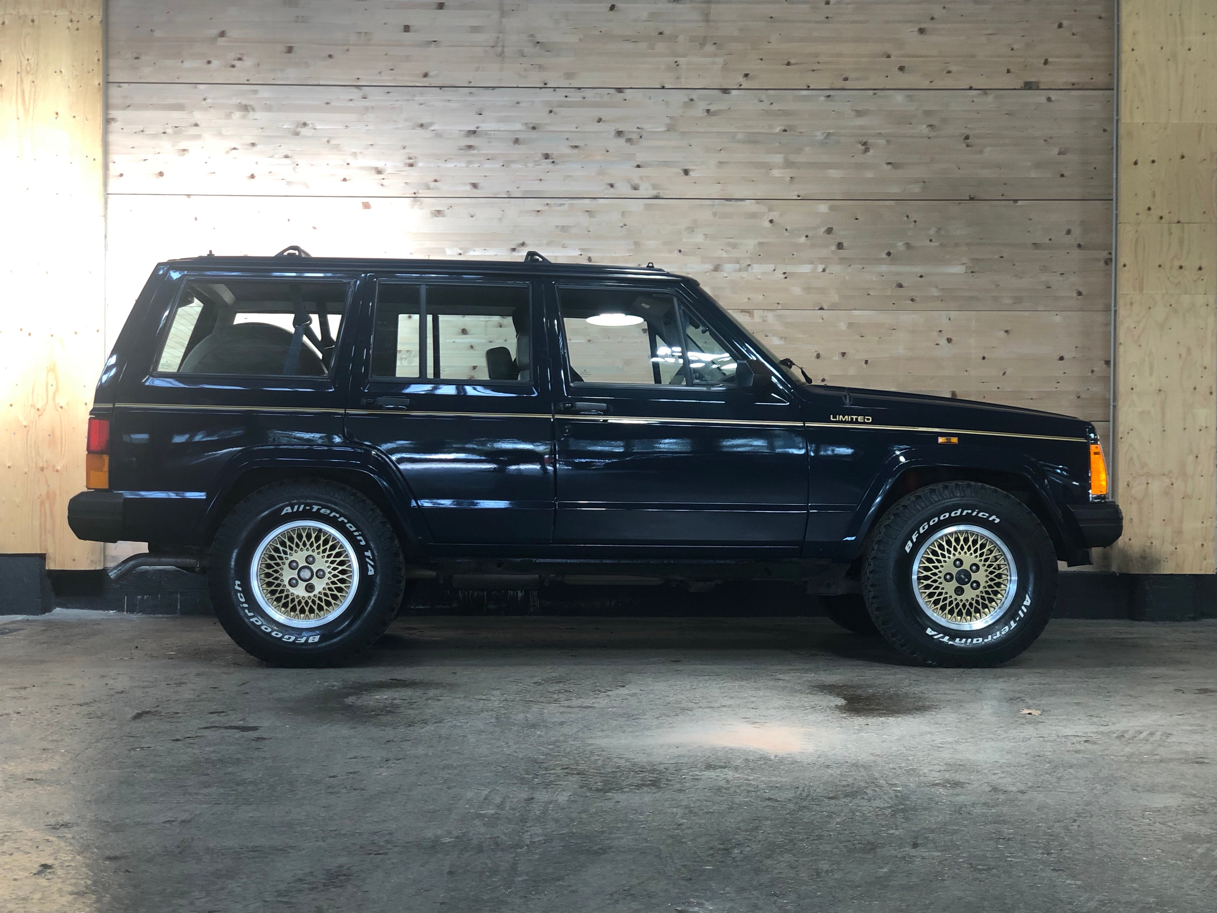 Jeep Cherokee 4.0 Limited BVA