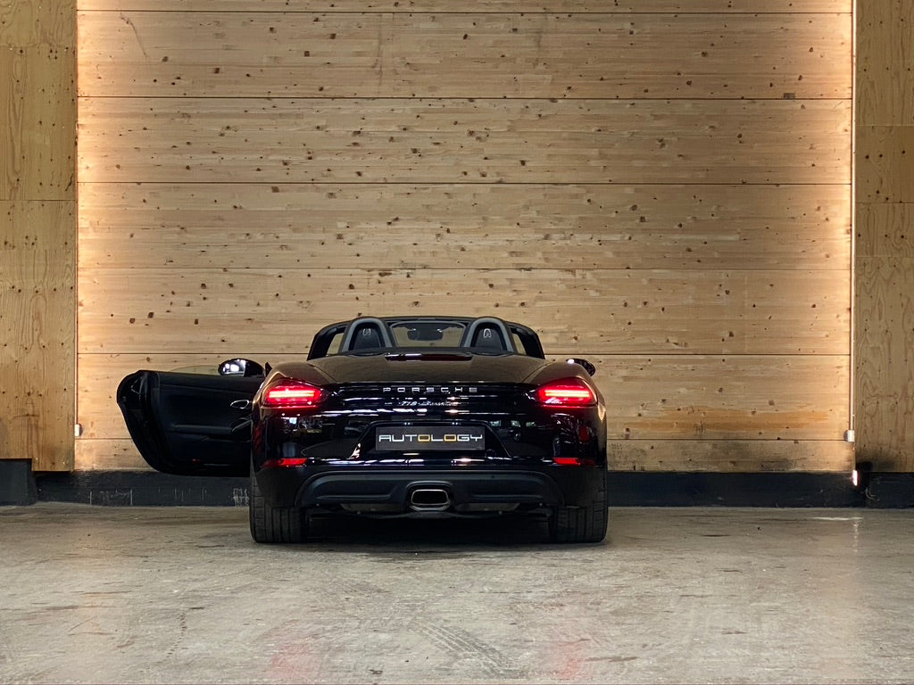 Porsche 718 Boxster