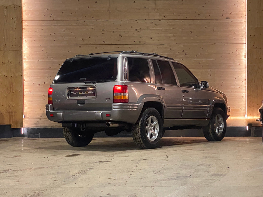 Jeep Grand Cherokee 5.9 Limited LX