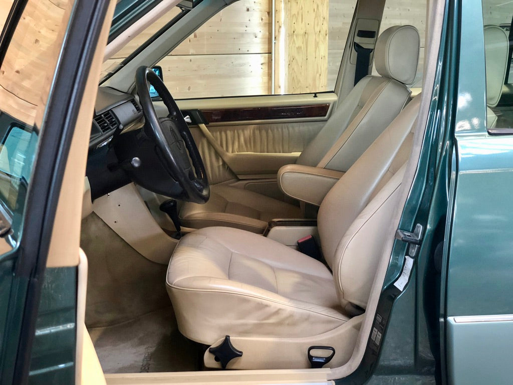 Mercedes 300TE-24 BVA