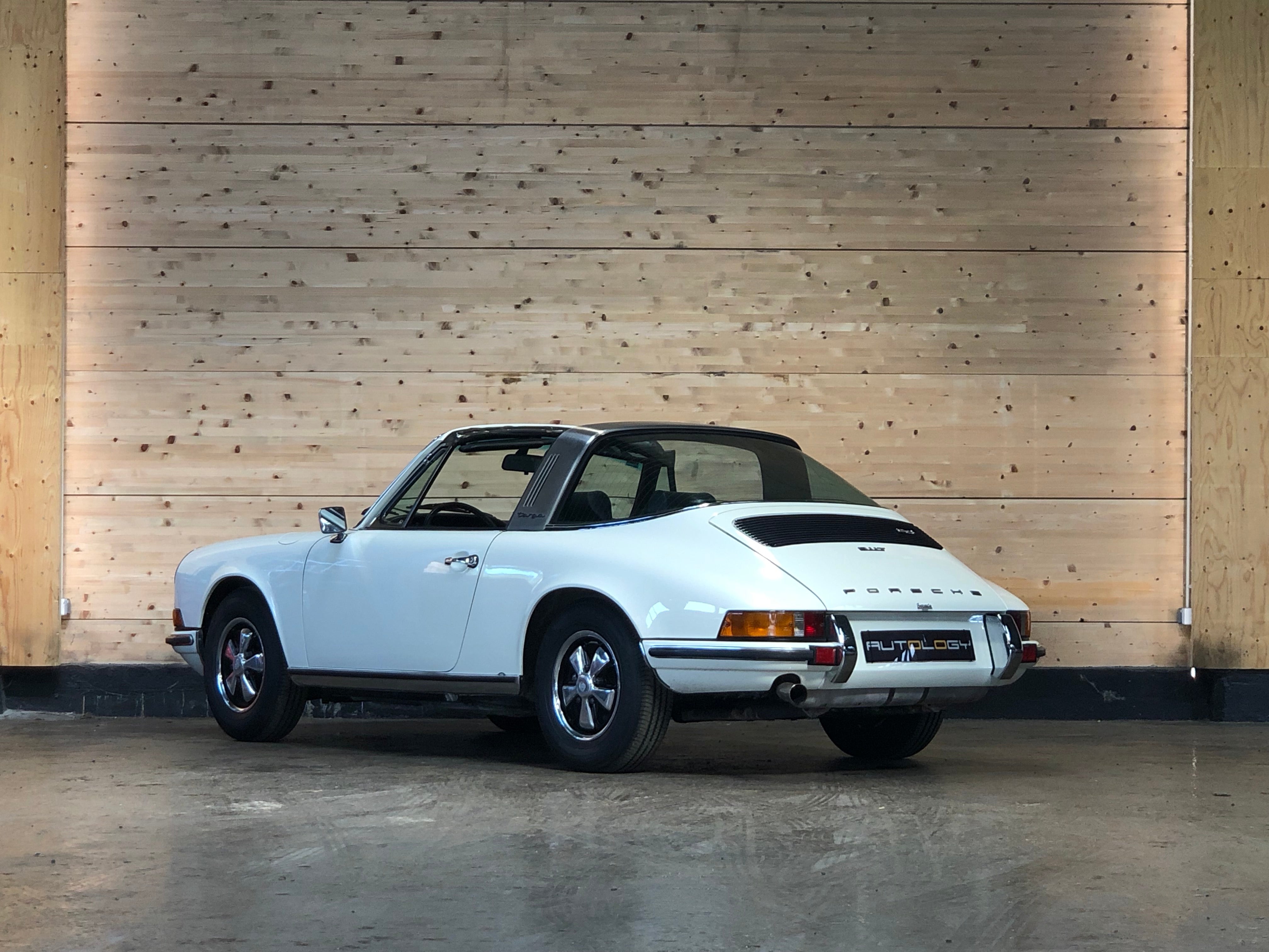 Porsche 911 2.4 T Targa
