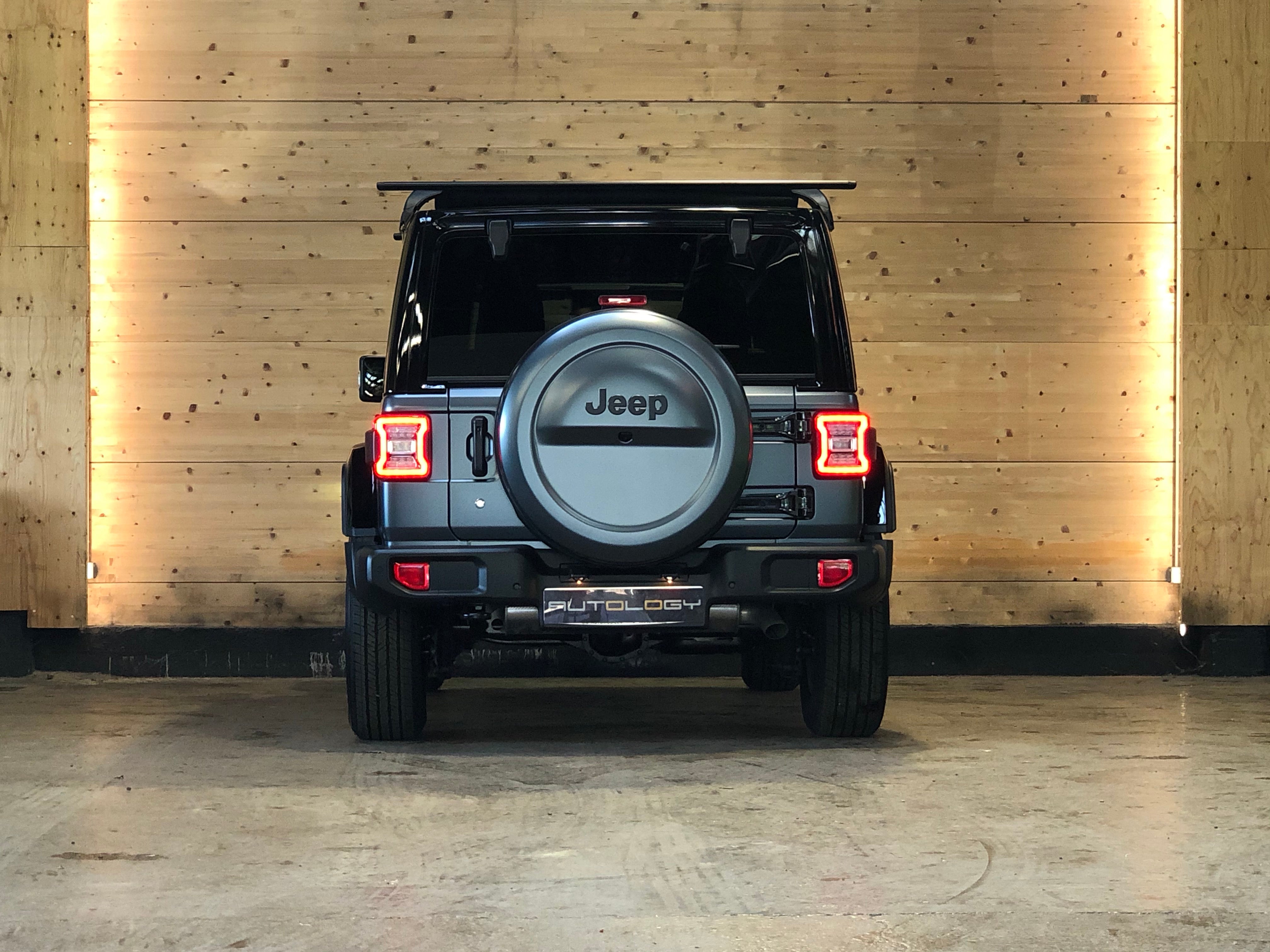Jeep Wrangler Unlimited 2.0T Overland