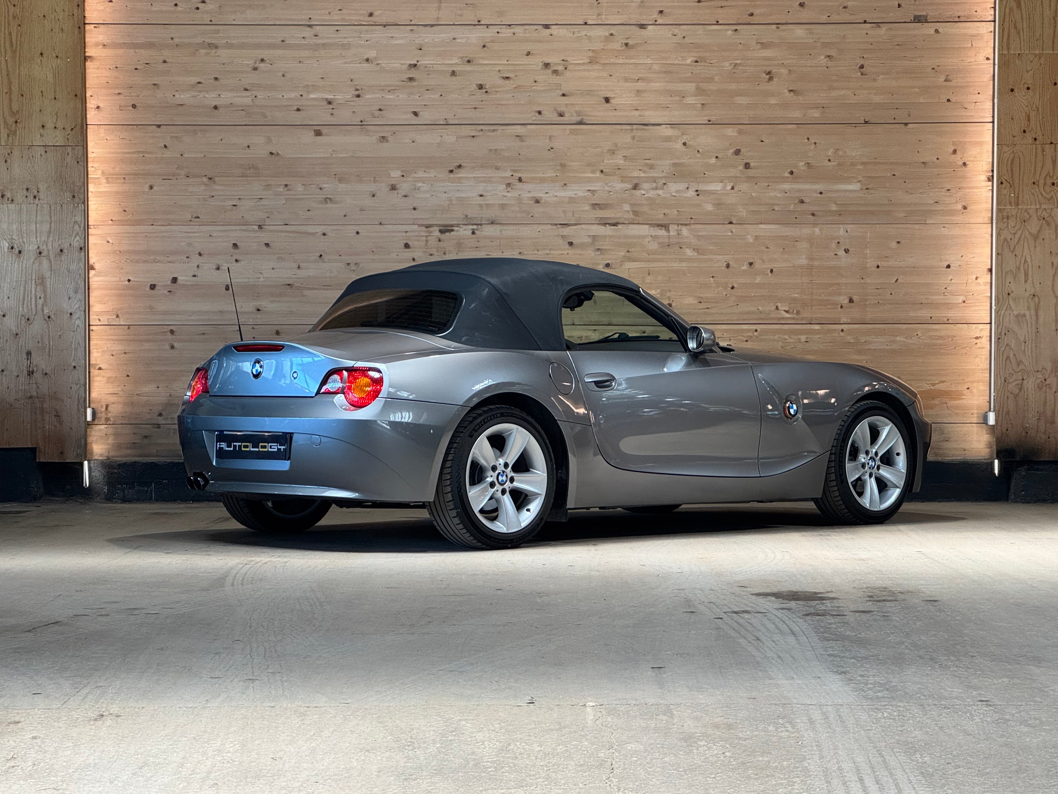 BMW Z4 2.2i BVA