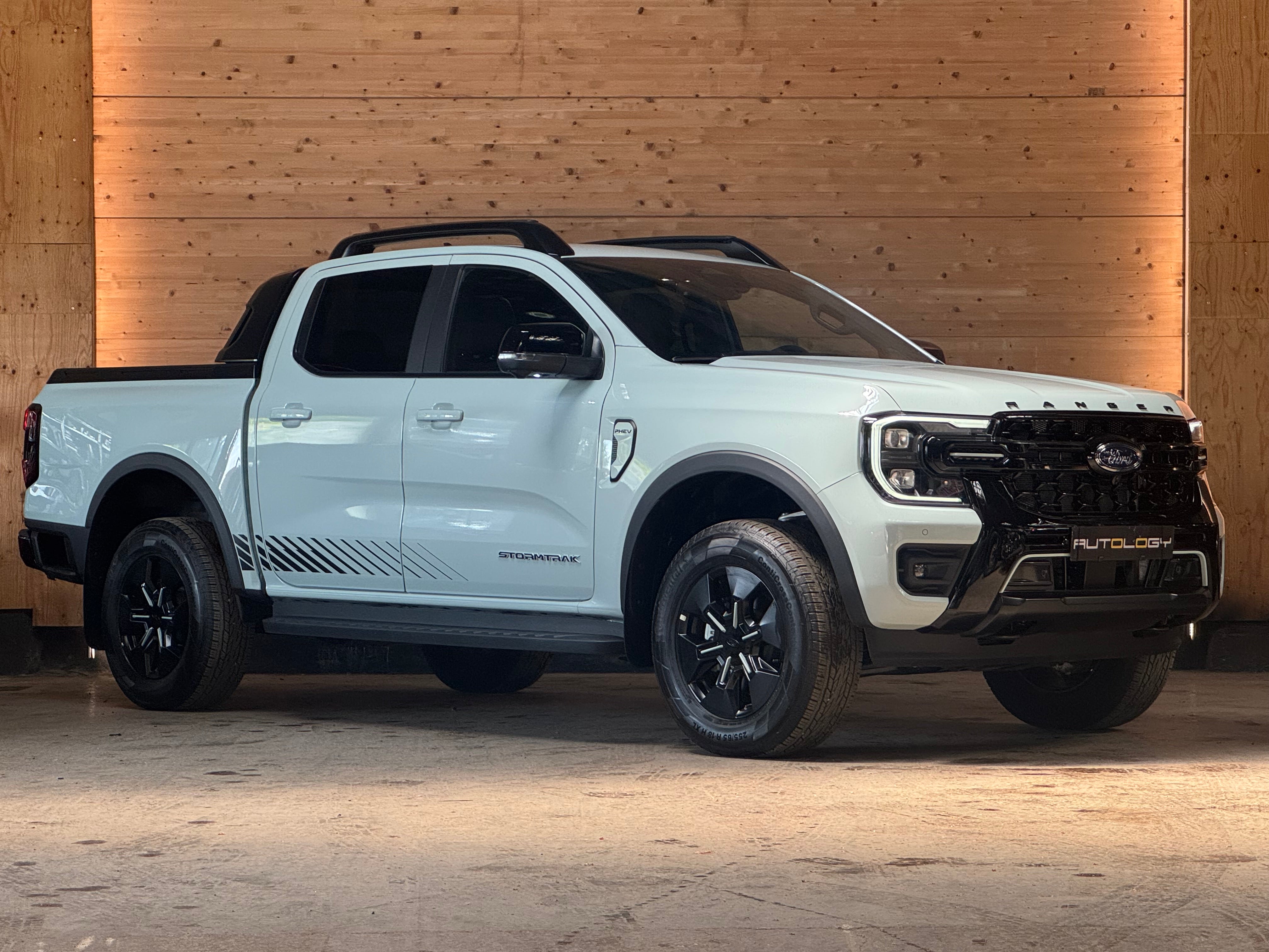 Ford Ranger 2.3 Ecoboost PHEV Stormtrak 4pl