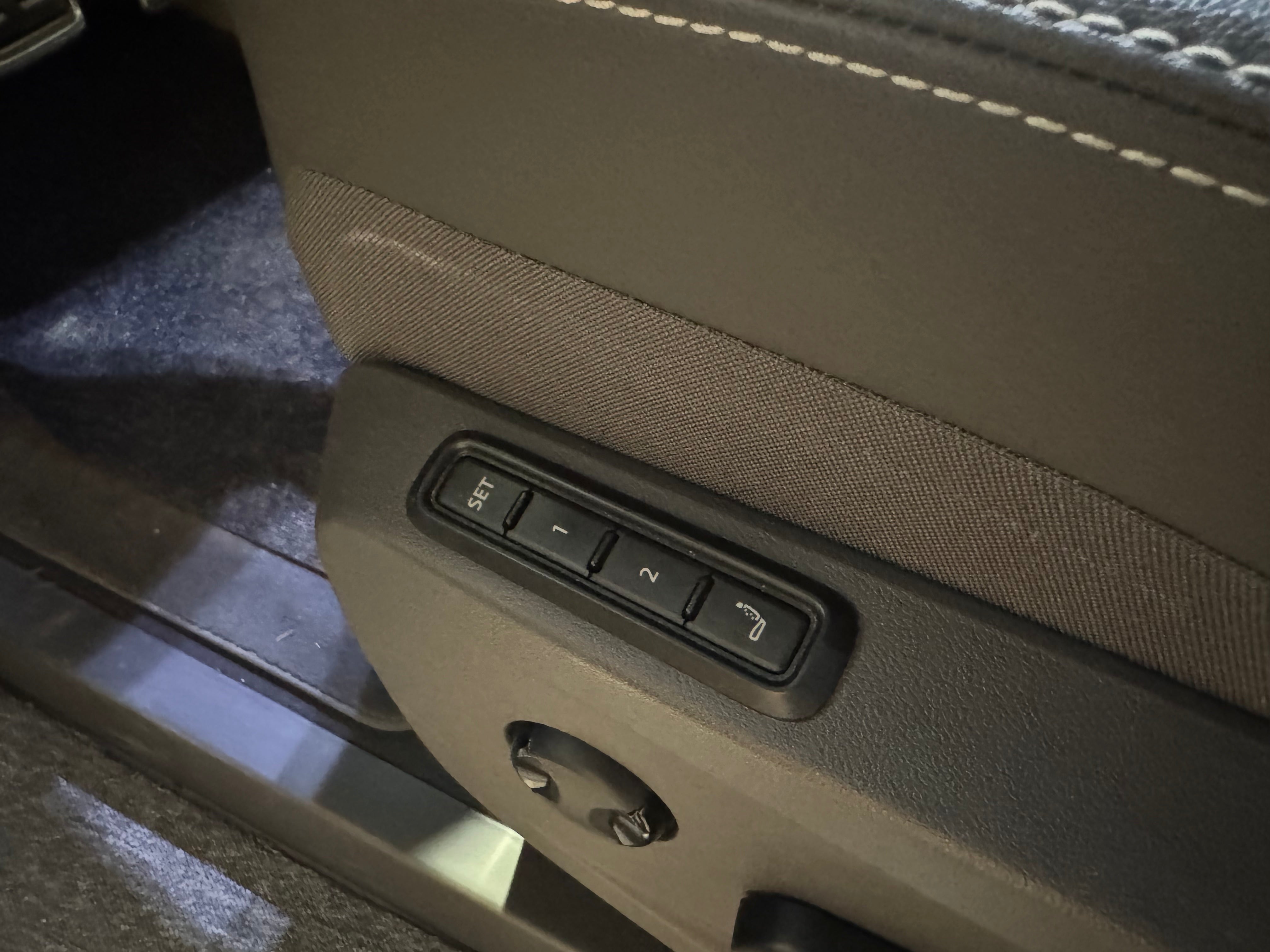 Volkswagen Multivan T7 1.4 TSi eHybrid 218ch Energetic Court