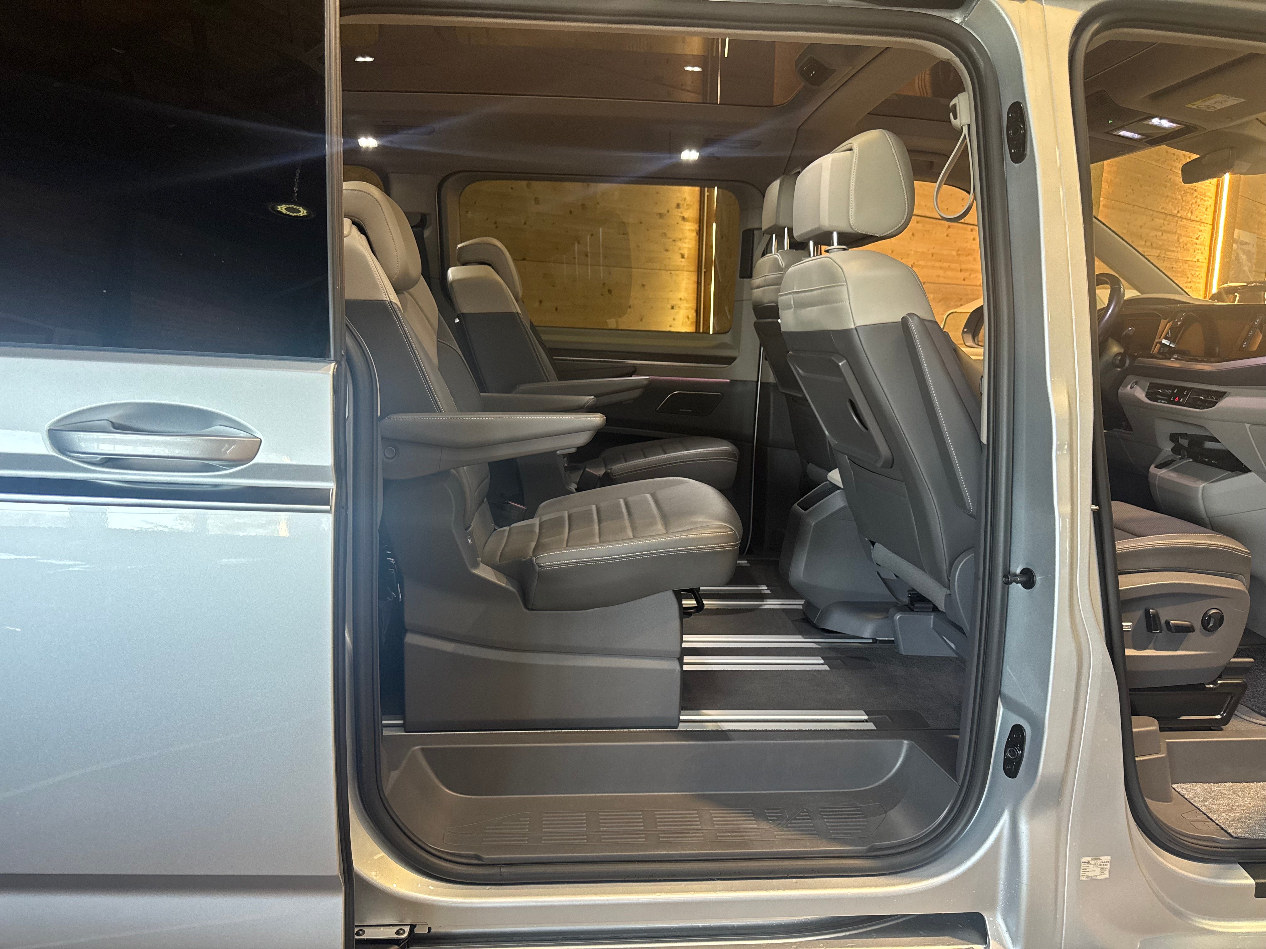 Volkswagen Multivan T7 1.4 TSi eHybrid 218ch Energetic Court