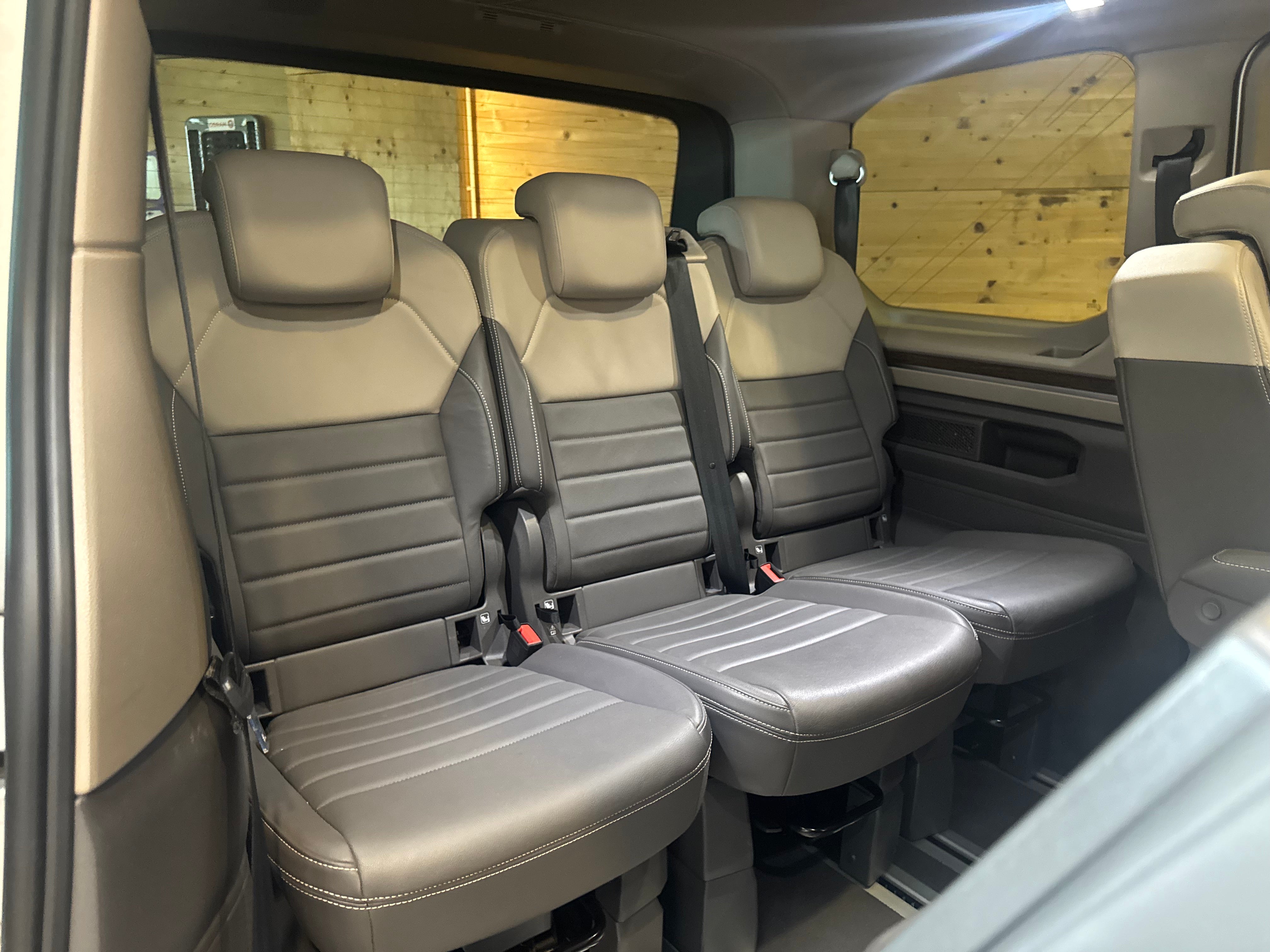 Volkswagen Multivan T7 1.4 TSi eHybrid 218ch Energetic Court