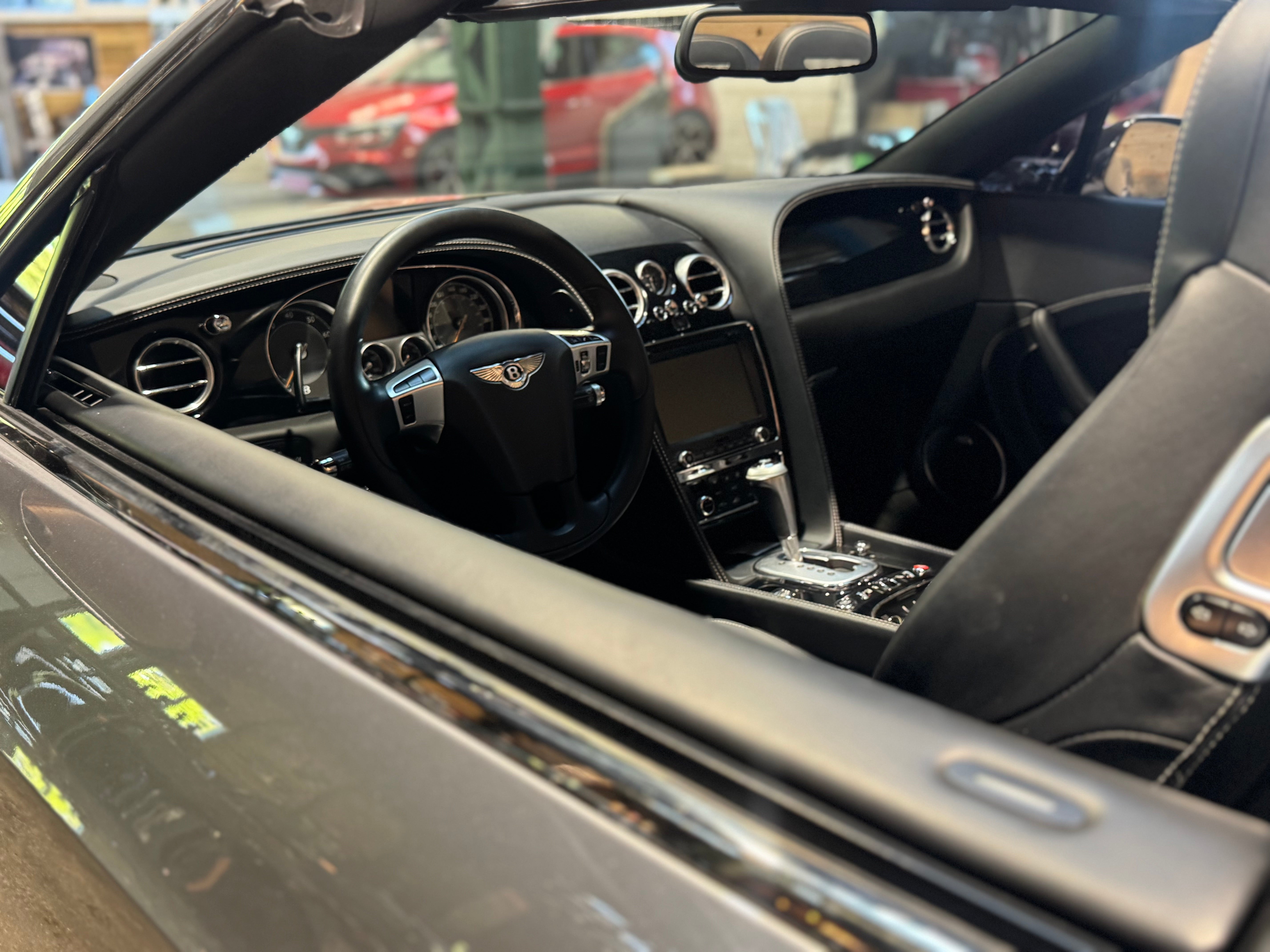 Bentley Continental GTC W12 - 575ch