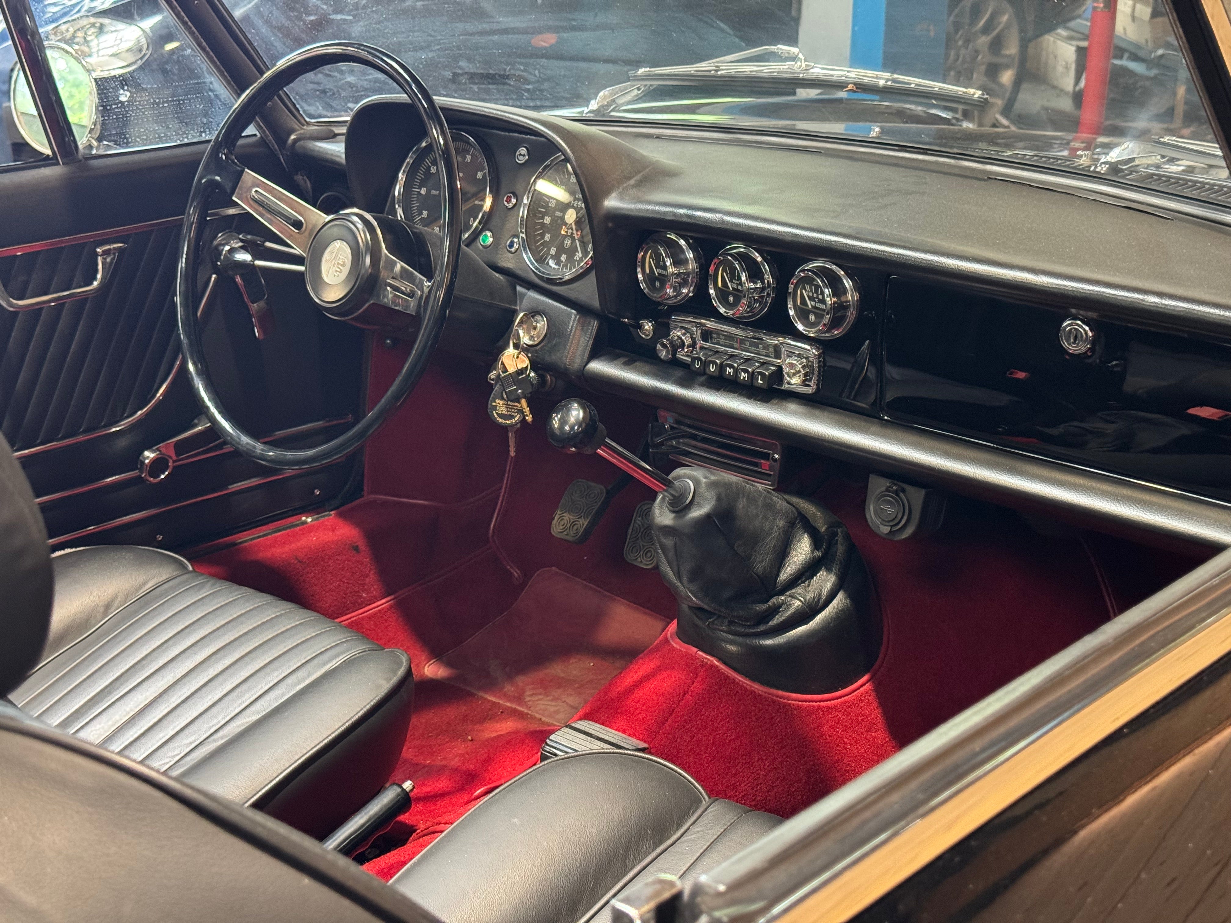 Alfa Romeo Spider 1300
