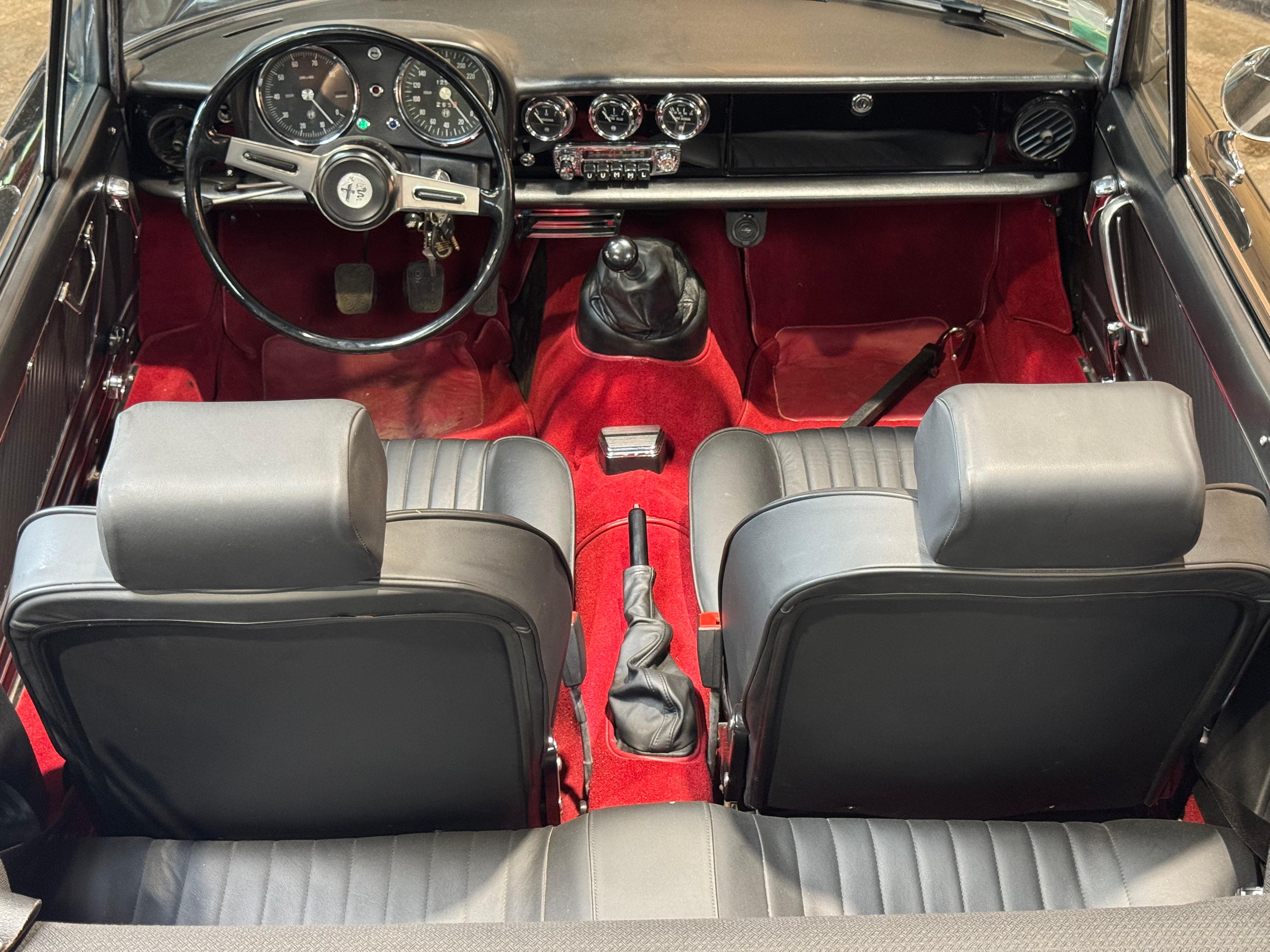 Alfa Romeo Spider 1300