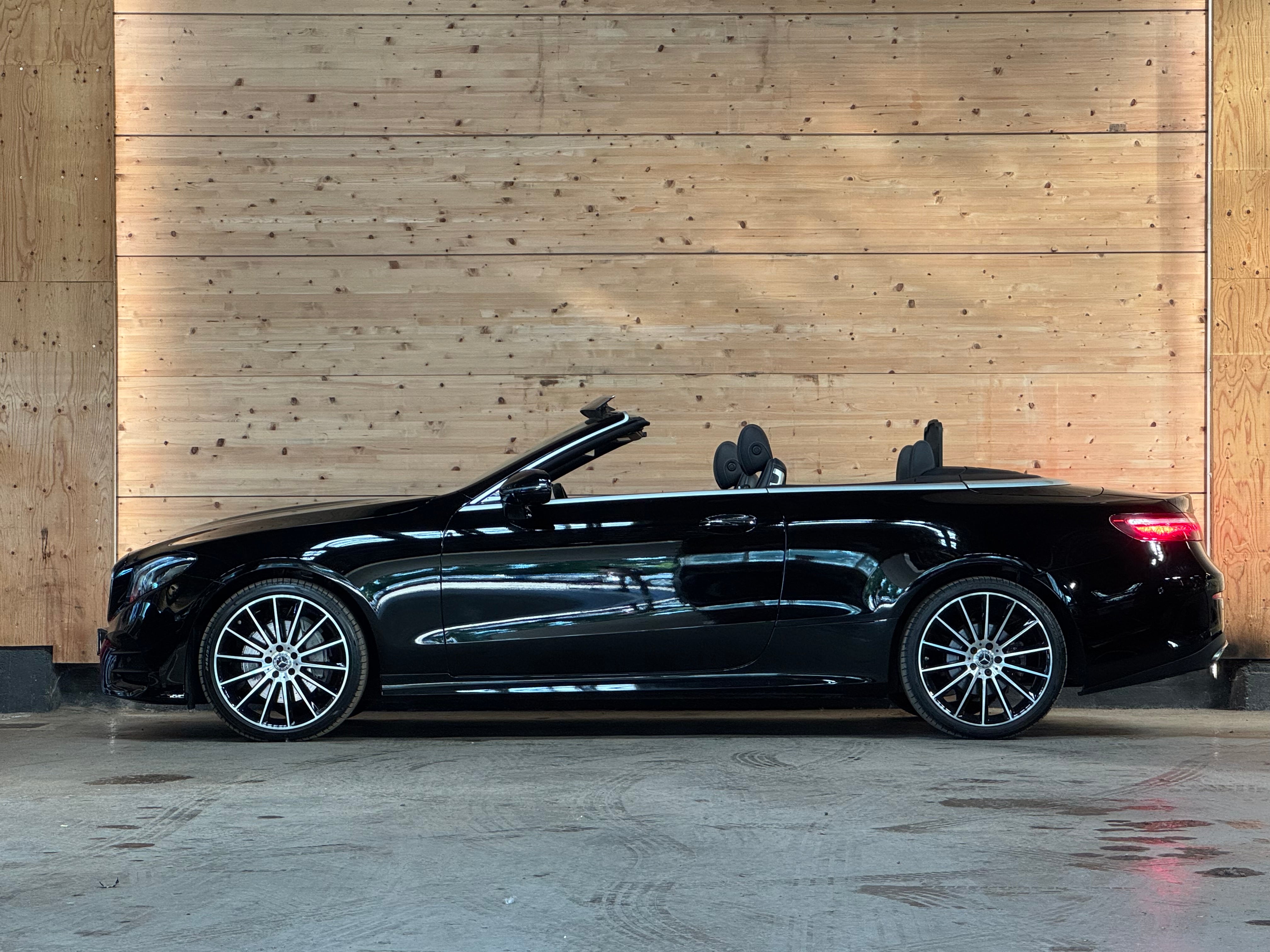 Mercedes E220d 4-Matic Cabriolet AMG Line