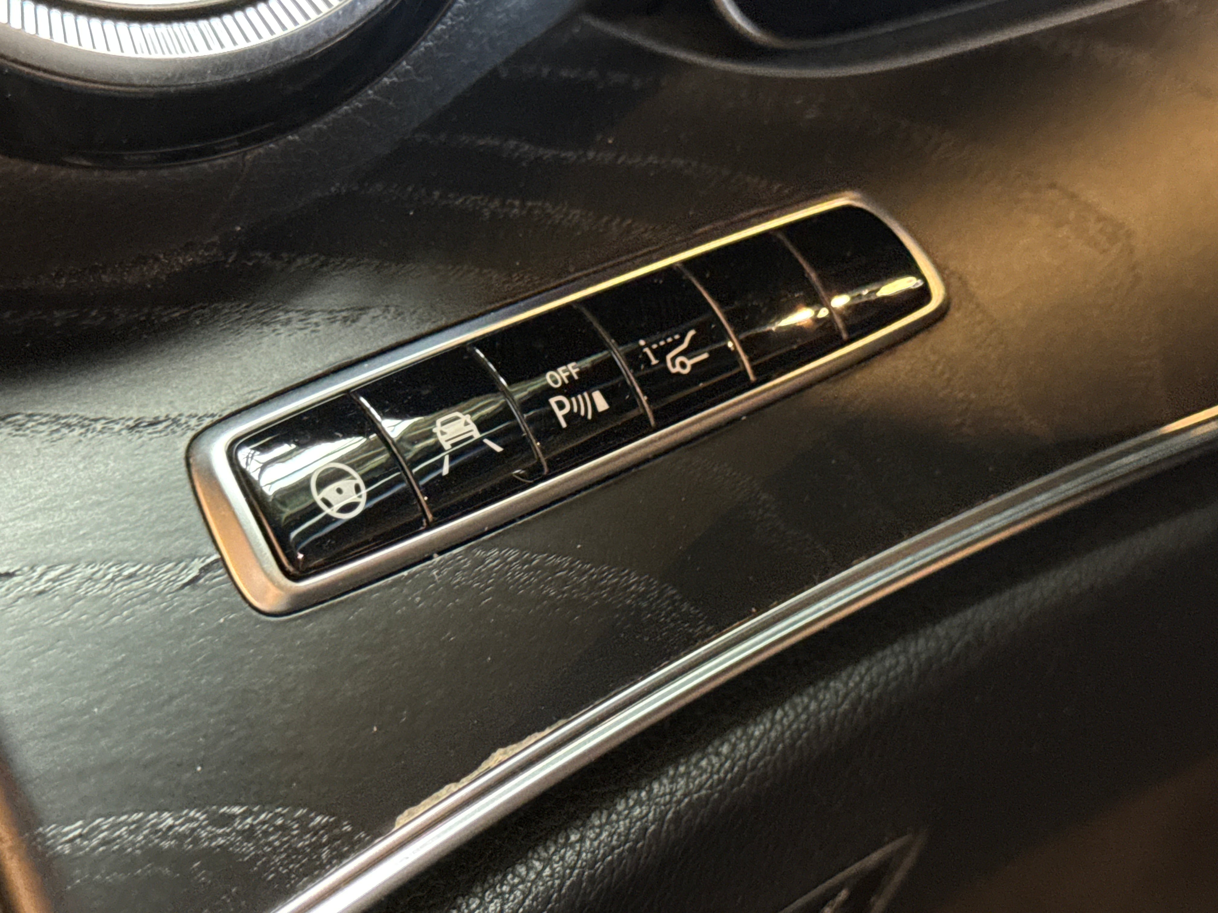 Mercedes E220d 4-Matic Cabriolet AMG Line