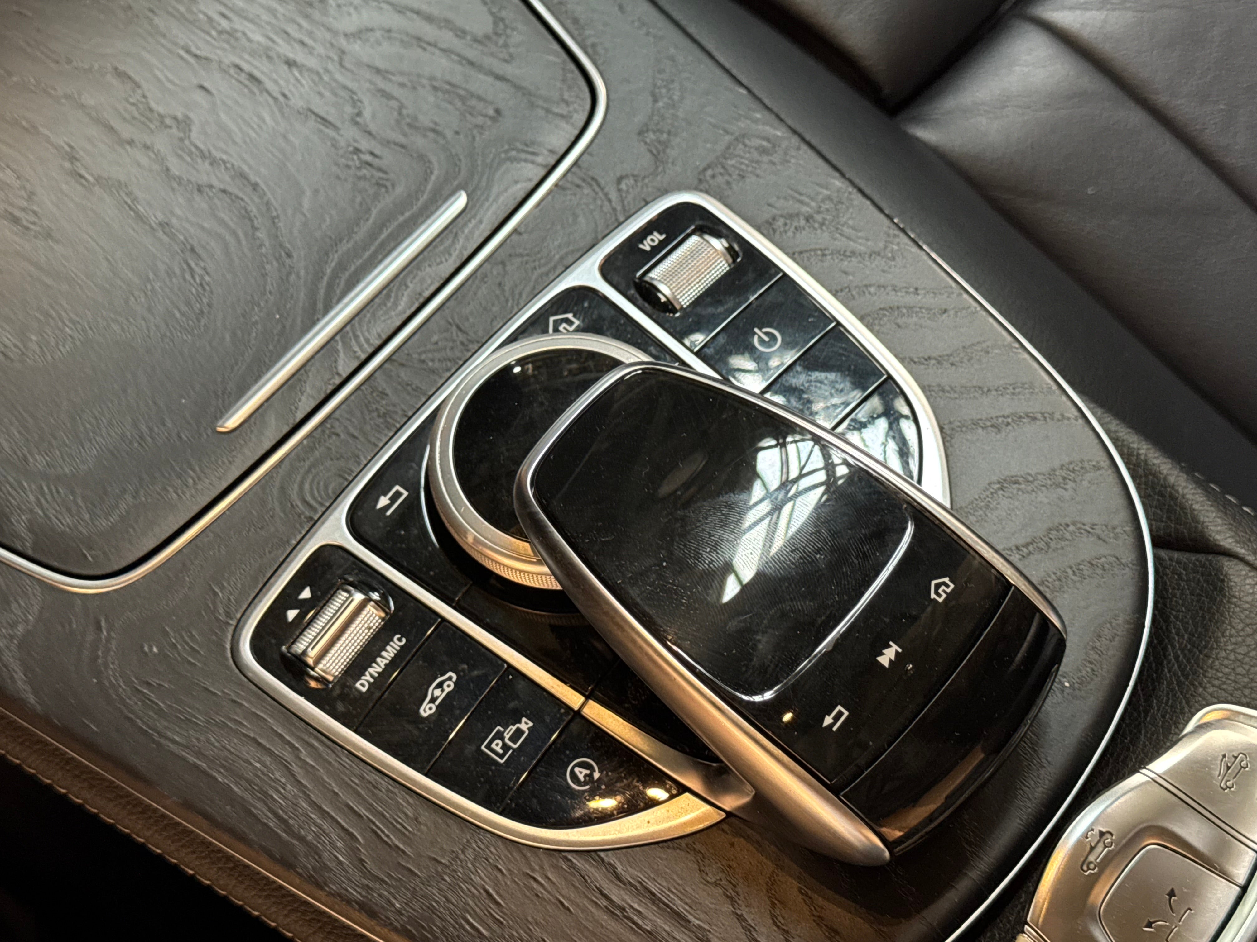 Mercedes E220d 4-Matic Cabriolet AMG Line