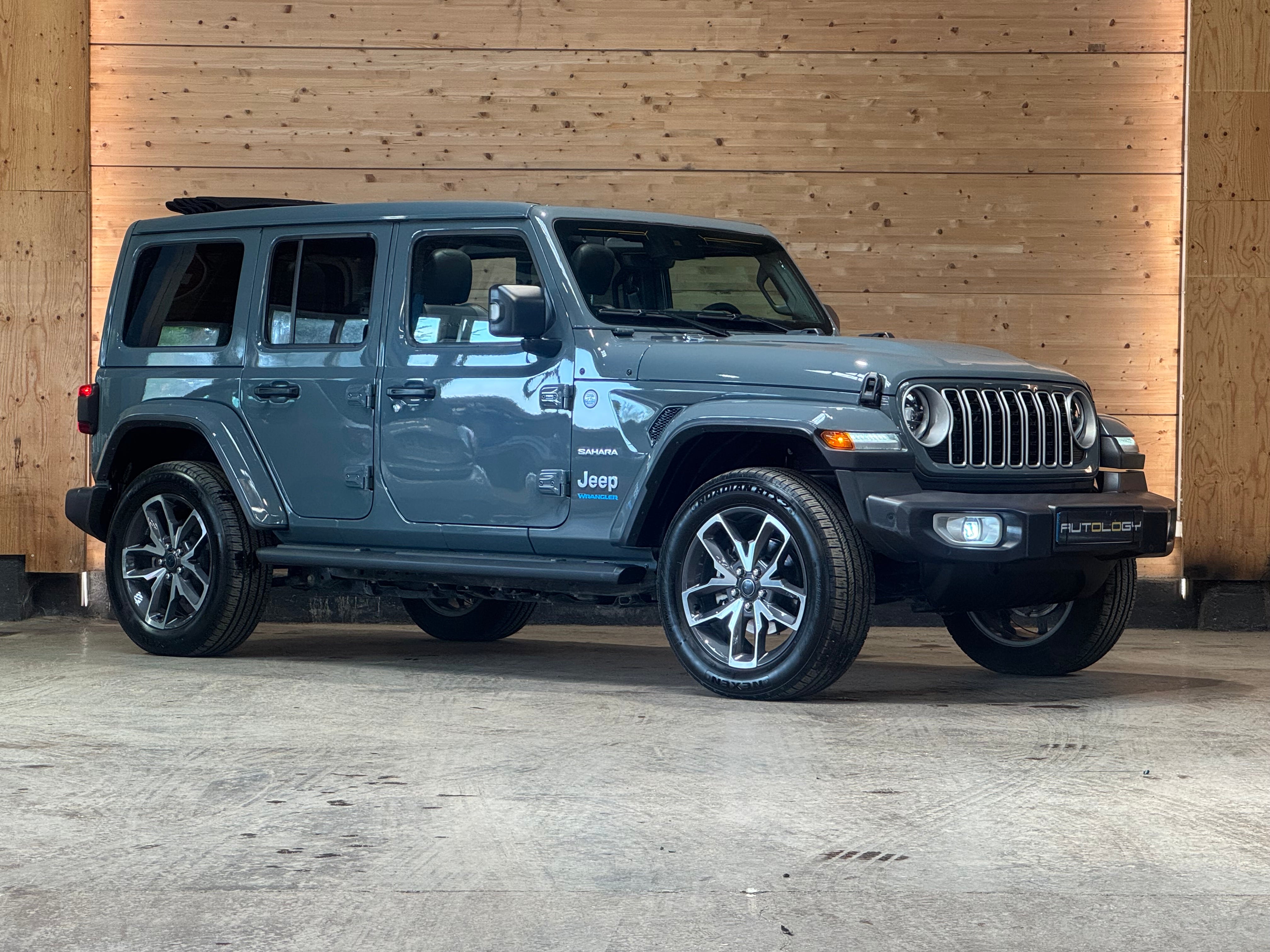 Jeep Wrangler 4xe Sahara