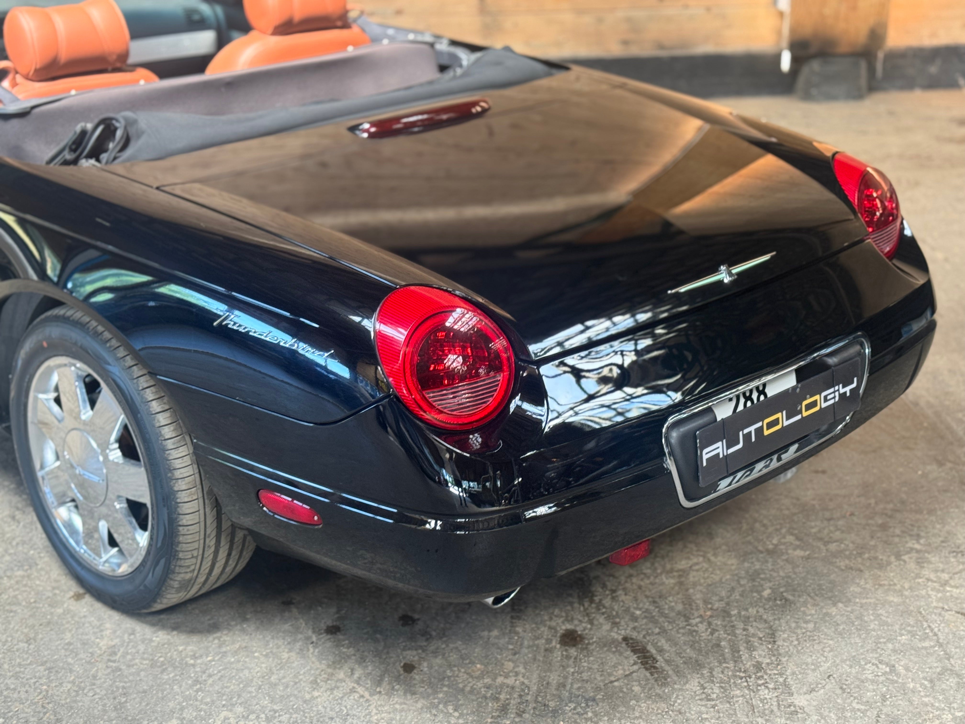 Ford Thunderbird