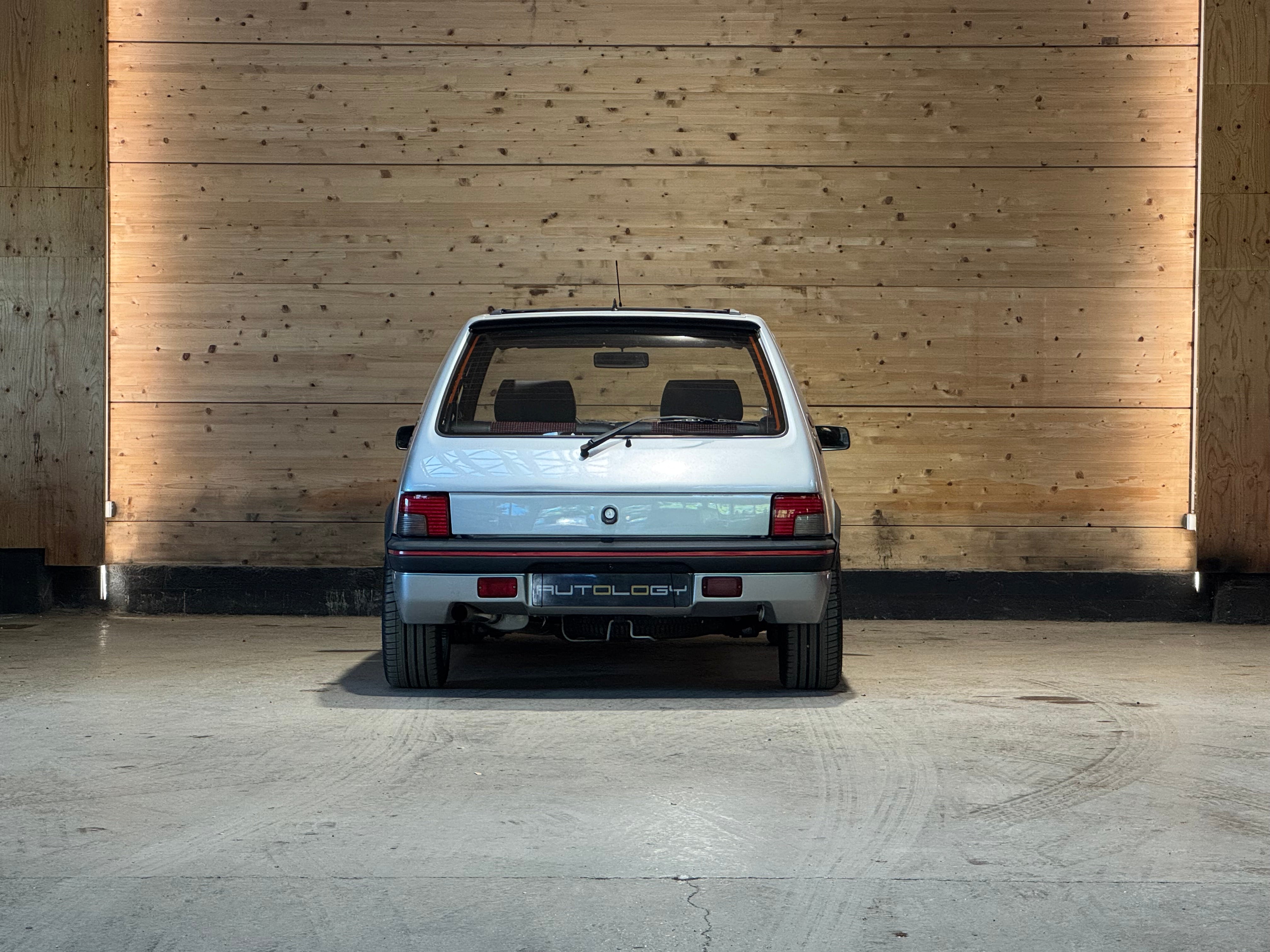 Peugeot 205 GTi 1.9