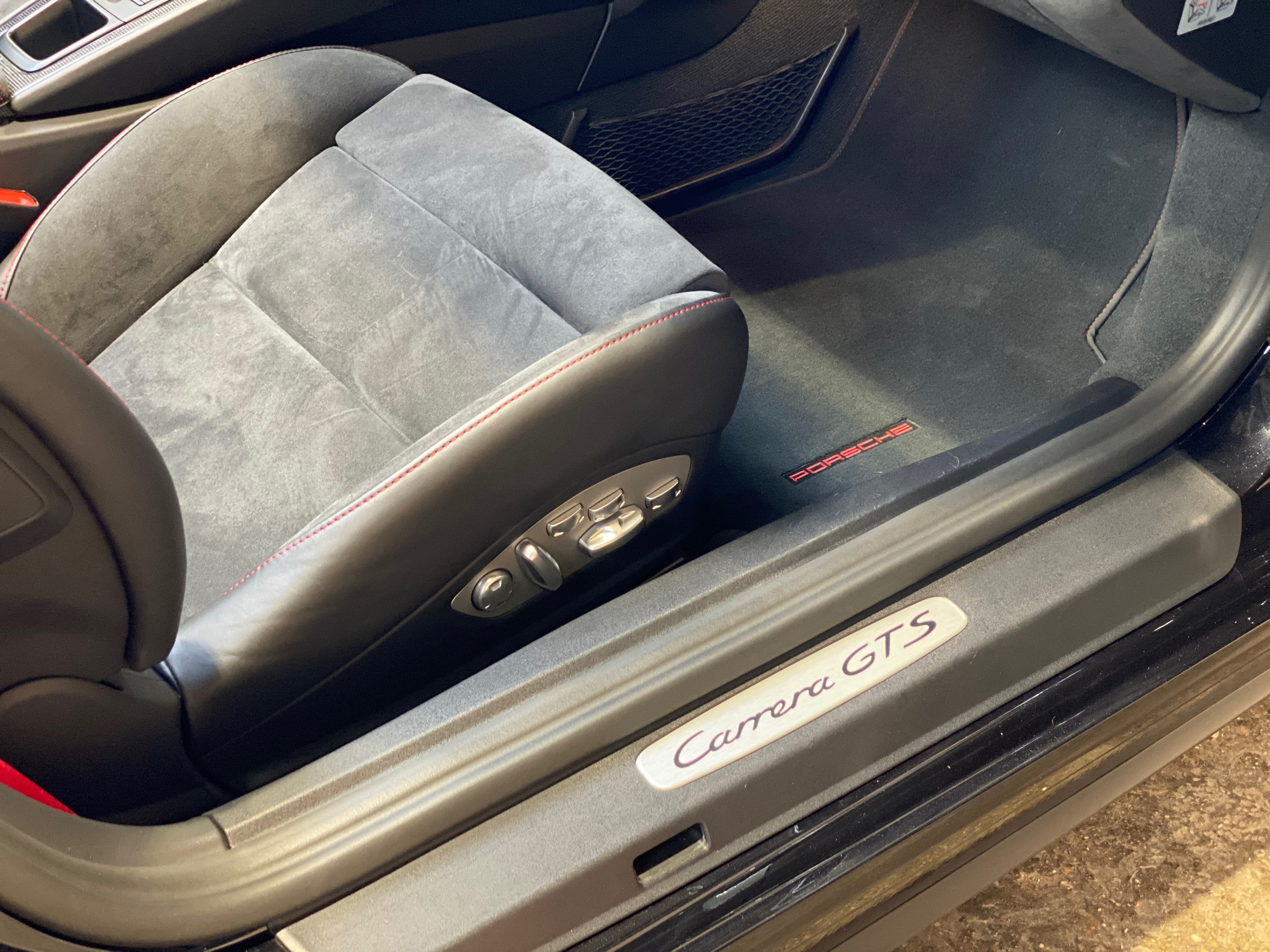 Porsche 991.2 Carrera GTS Cabriolet