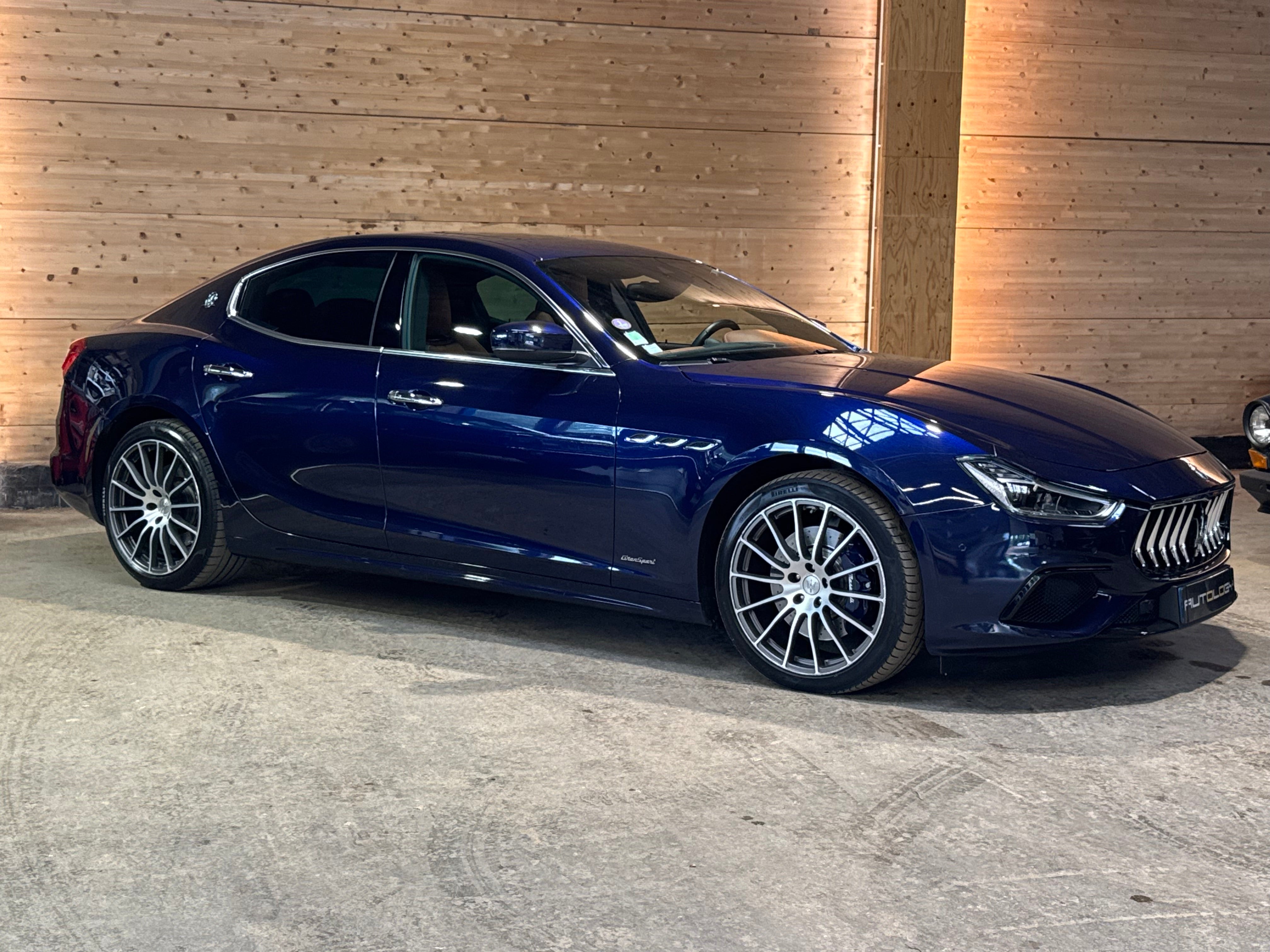 Maserati Ghibli 3.0 V6 350 GranSport